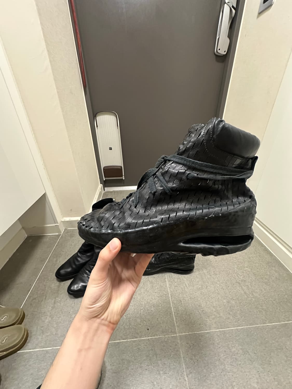 아티잔 의류(신발)들이랑 교신 봅니다 상품이미지1