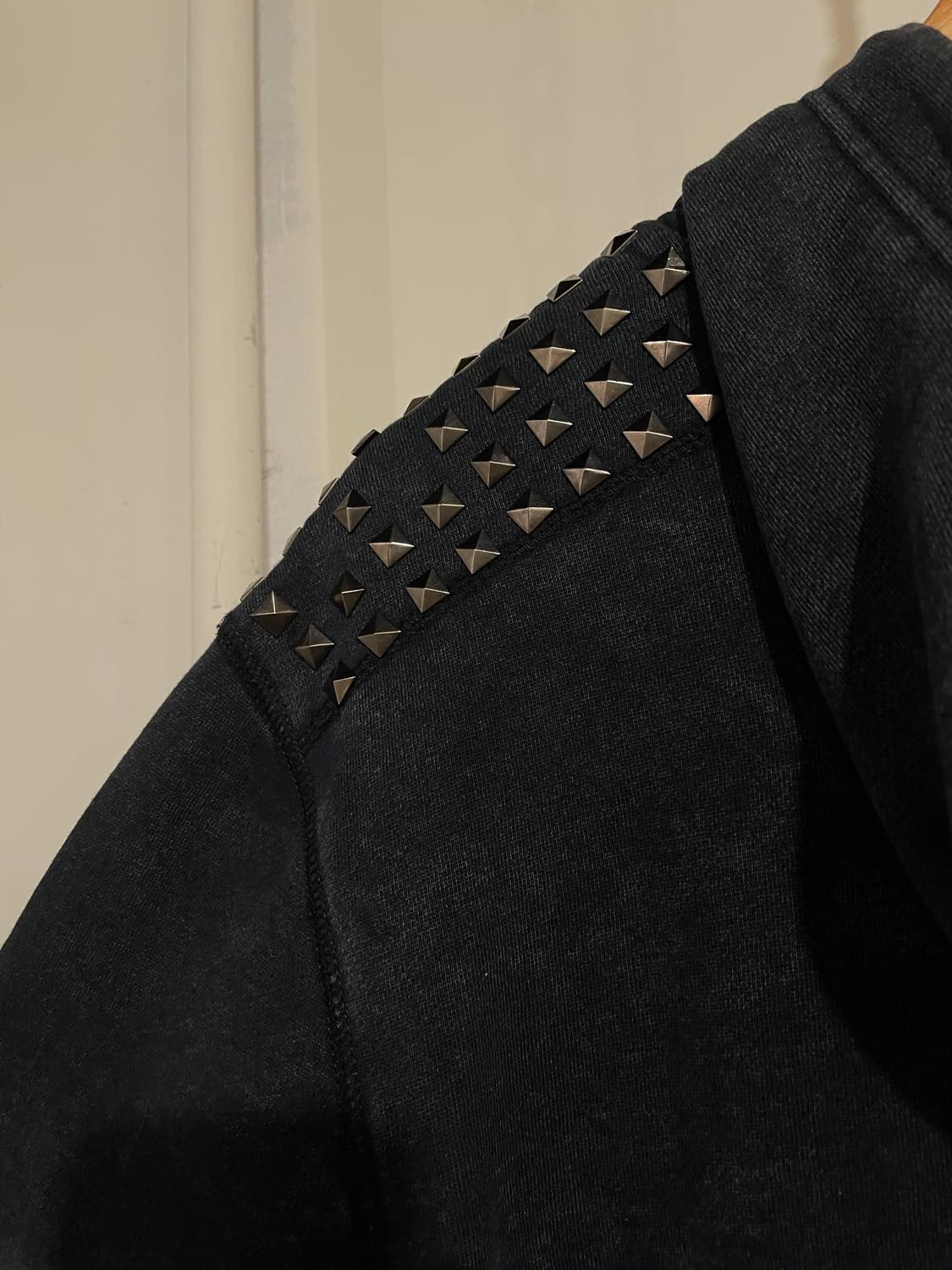 ed hardy 71 월드투어 스터드 패치워크 워싱 네이비 후드집업 상품이미지8