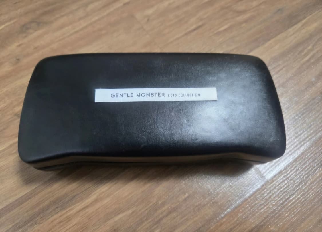 젠틀몬스터 선글라스 - 블러디하트2 S3 [정품] 상품이미지4