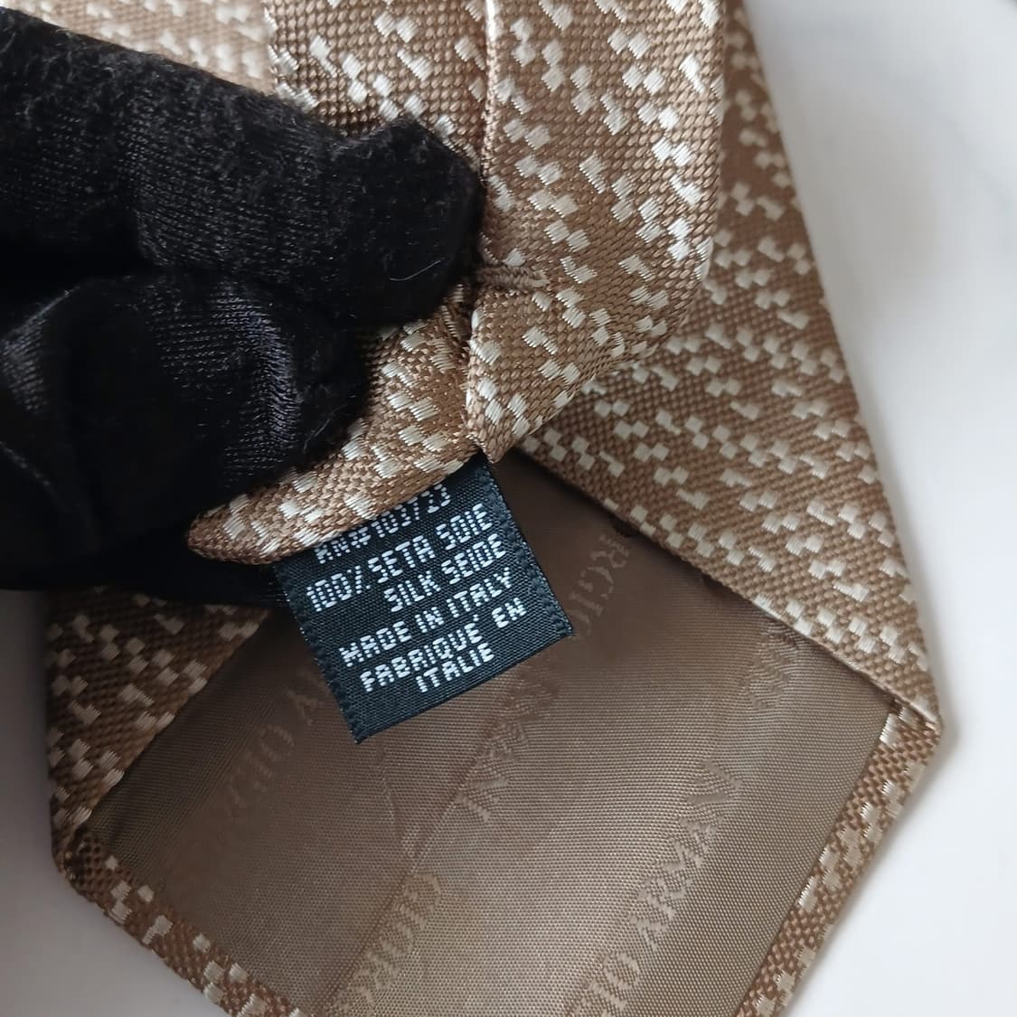 조르지오 아르마니 실크 자카드 넥타이 9.4cm A+등급 A19518

 상품이미지10