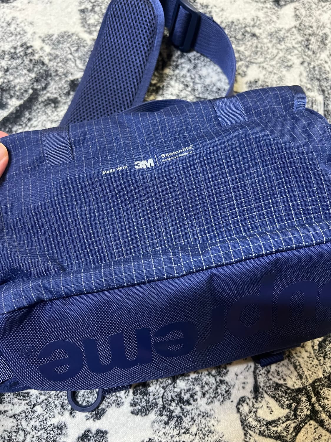 Supreme Mini Duffle Bag Navy - 24SS 상품이미지3