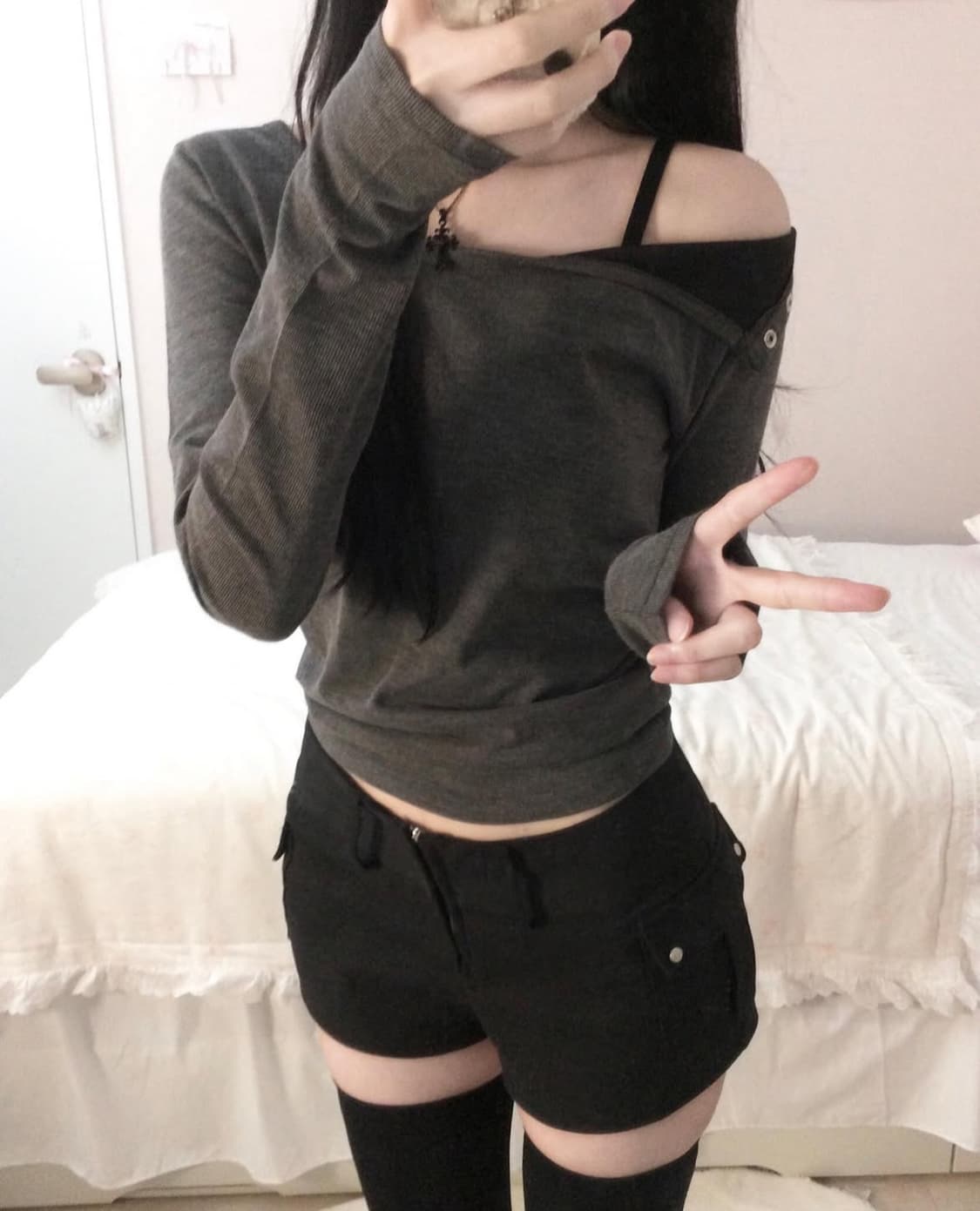 페일솝 스너그 서냥님 마이크로숏팬츠 반바지 상품이미지3