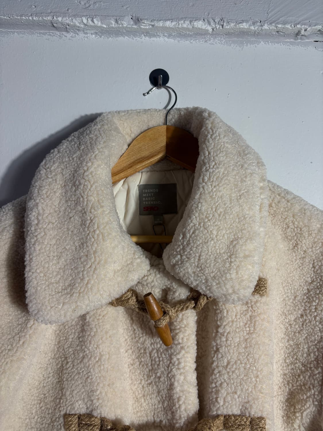 스파오 베이직 양털 더플 코트 상품이미지3