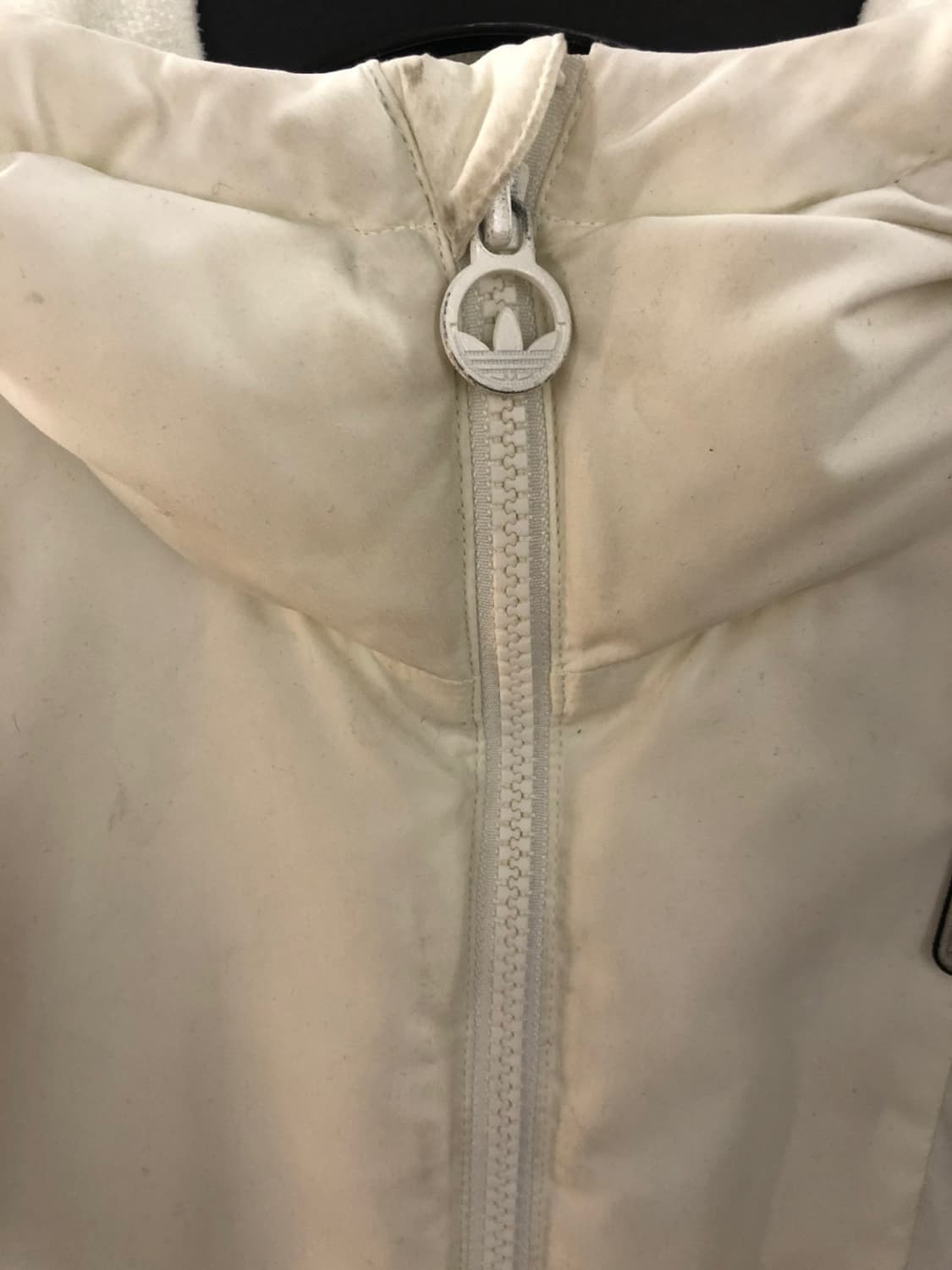 아디다스 후드 다운 패딩 L 상품이미지4