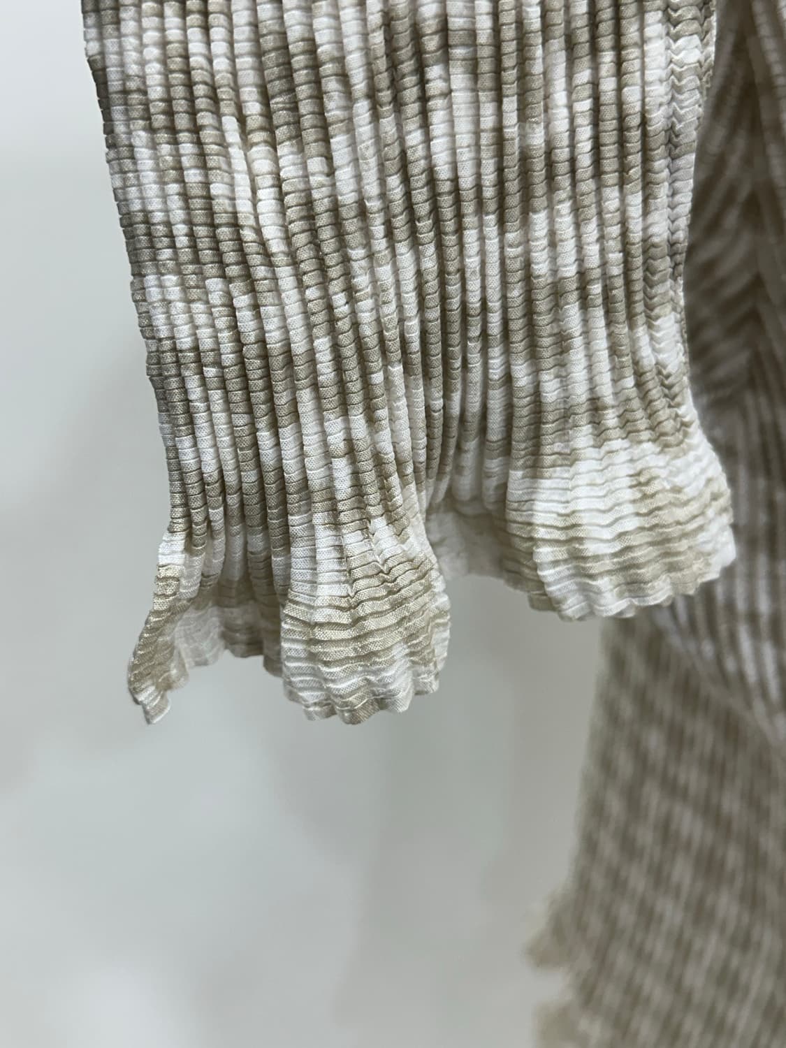 스피치오 플리츠 가디건 상품이미지4