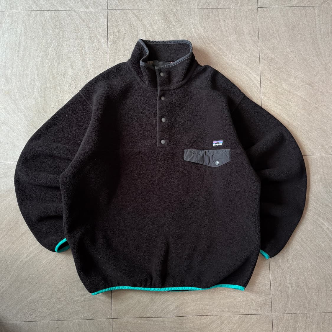 파타고니아 정품 신칠라 스냅티  상품이미지1