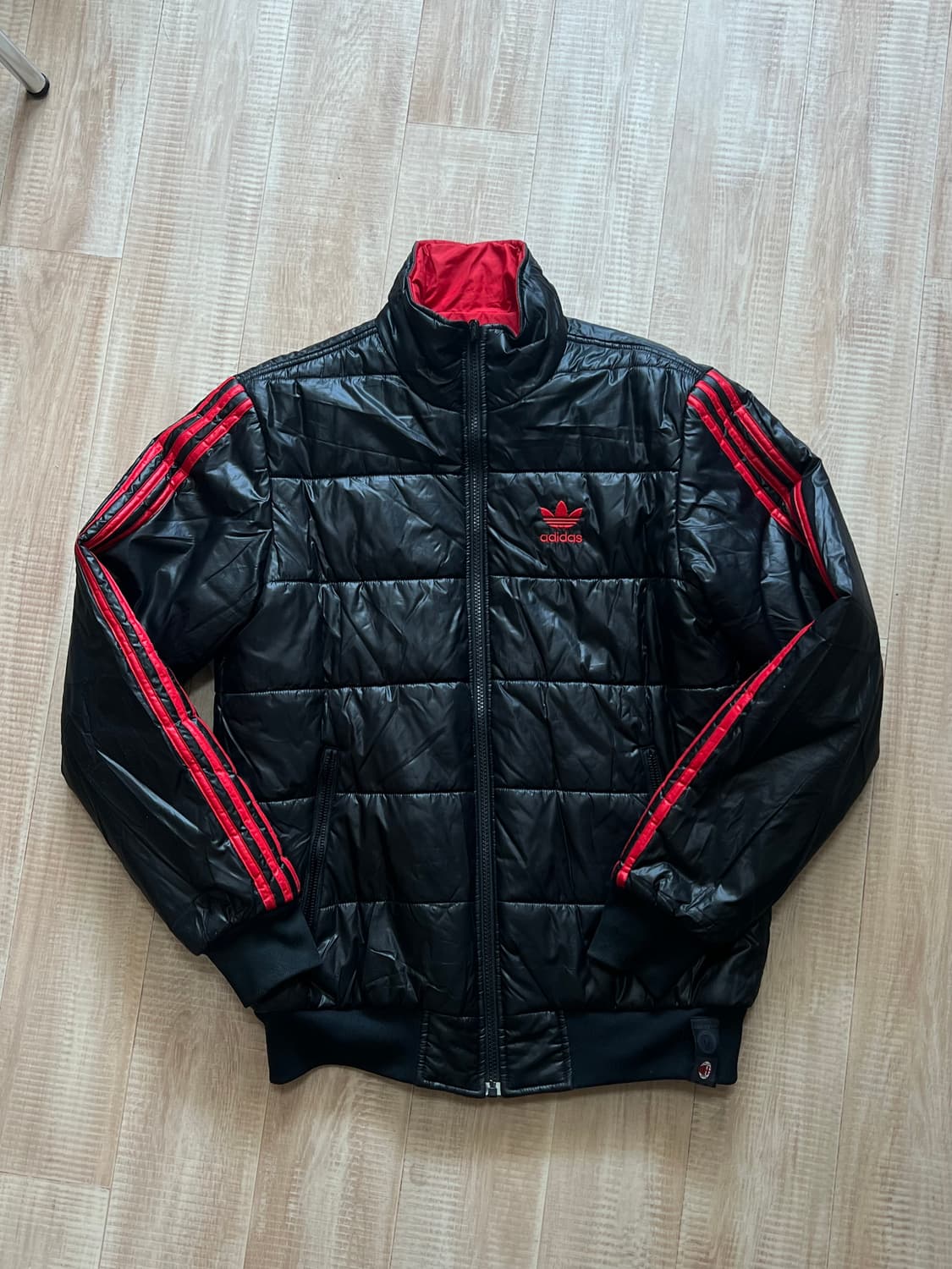 아디다스 ac밀란 리버시블 경량 패딩 자켓 100 검빨 상품이미지1
