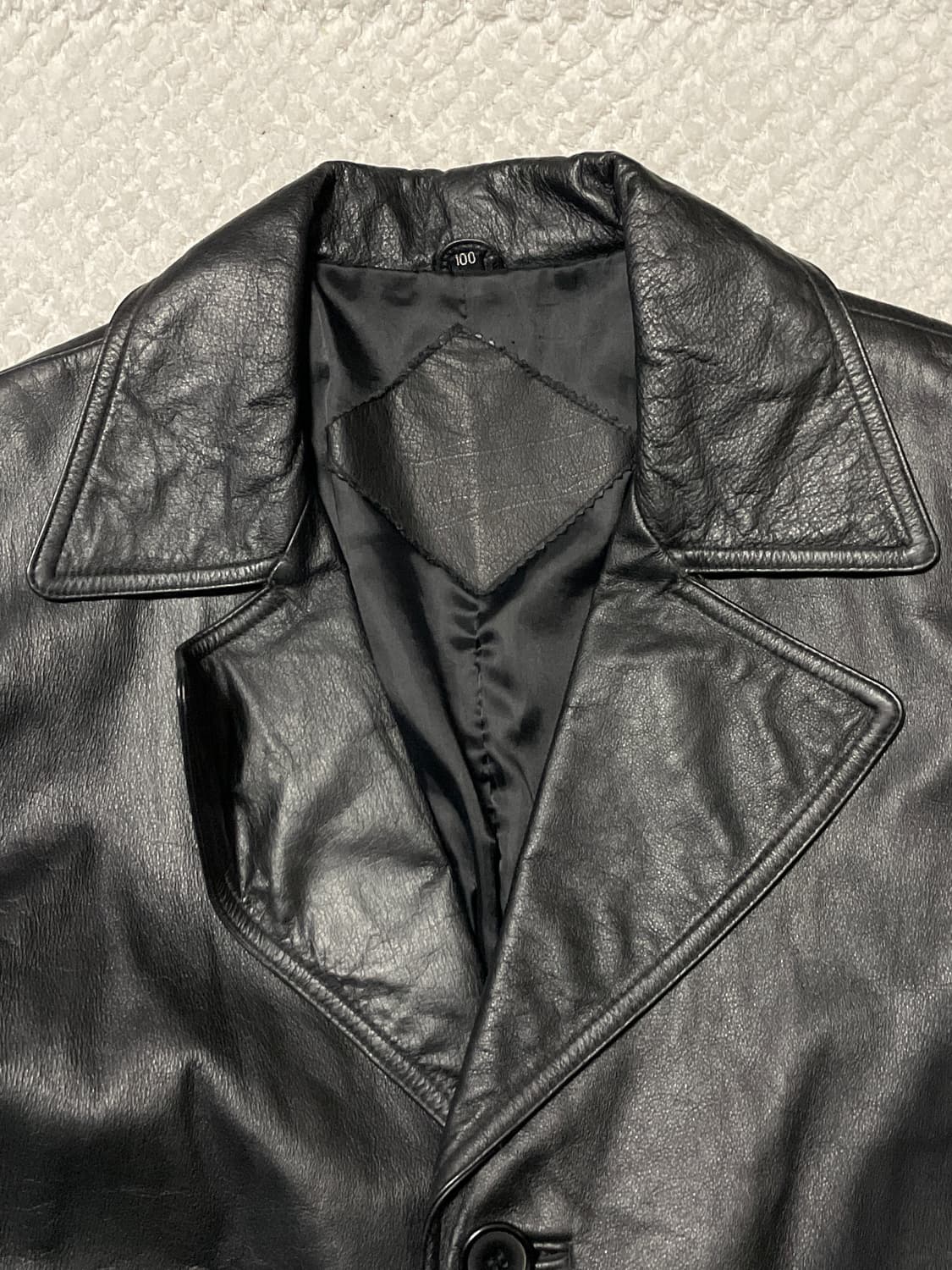 광희시장 웨스턴 무드 카우하이드 소가죽 3버튼 라펠 롱 레더 카 코트 상품이미지5