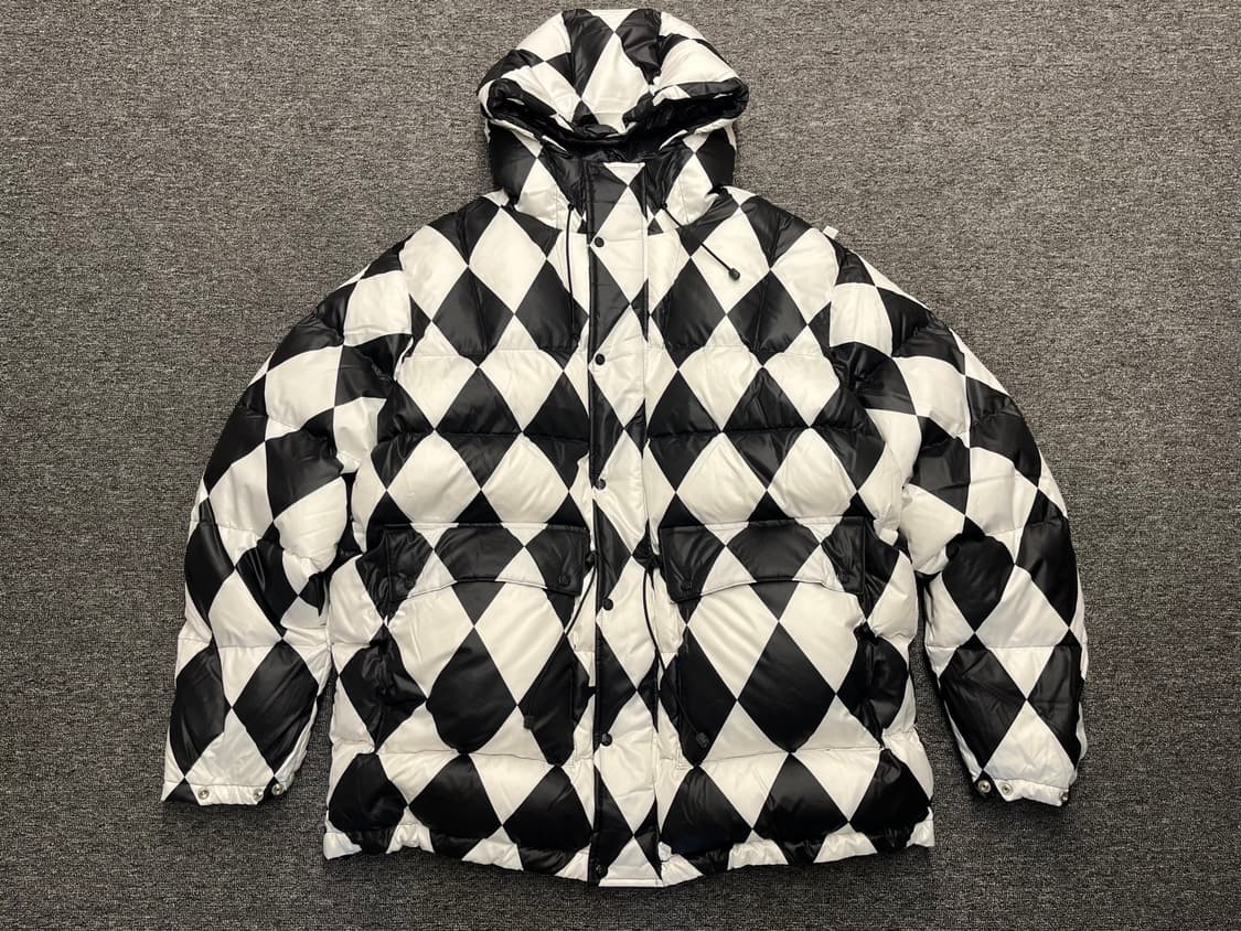 [105] FETCH SUNDAY 패치 다이아몬드 패턴 후드 패딩 L 상품이미지1