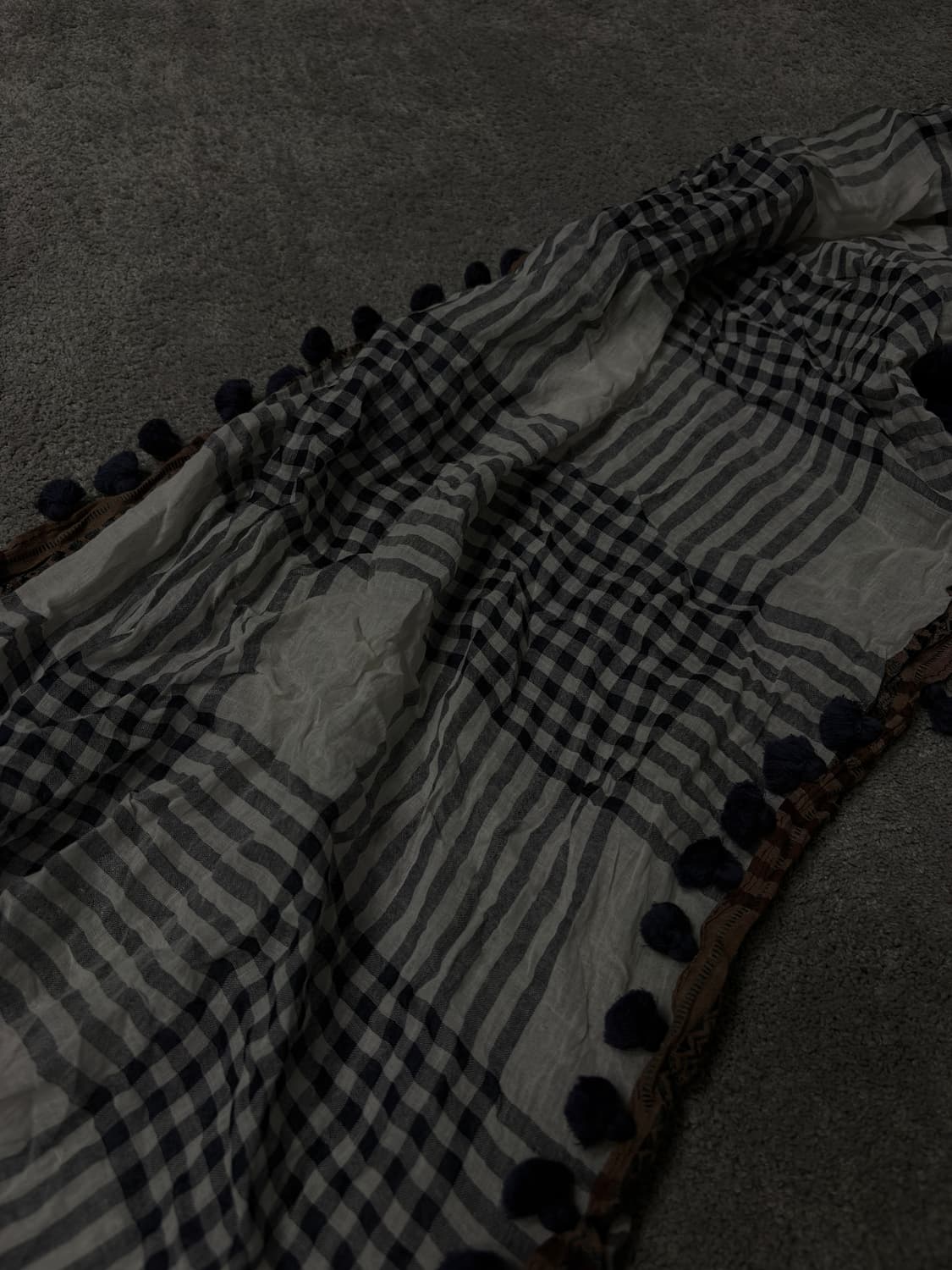 Vintage minimal grunge mood scarf 상품이미지3