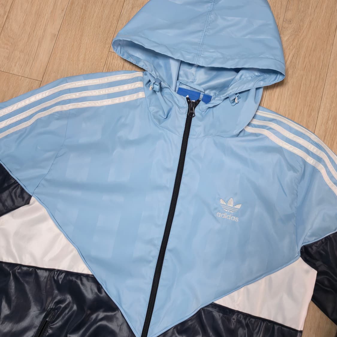 100) 아디다스 바람막이 자켓 cld stripes 상품이미지2