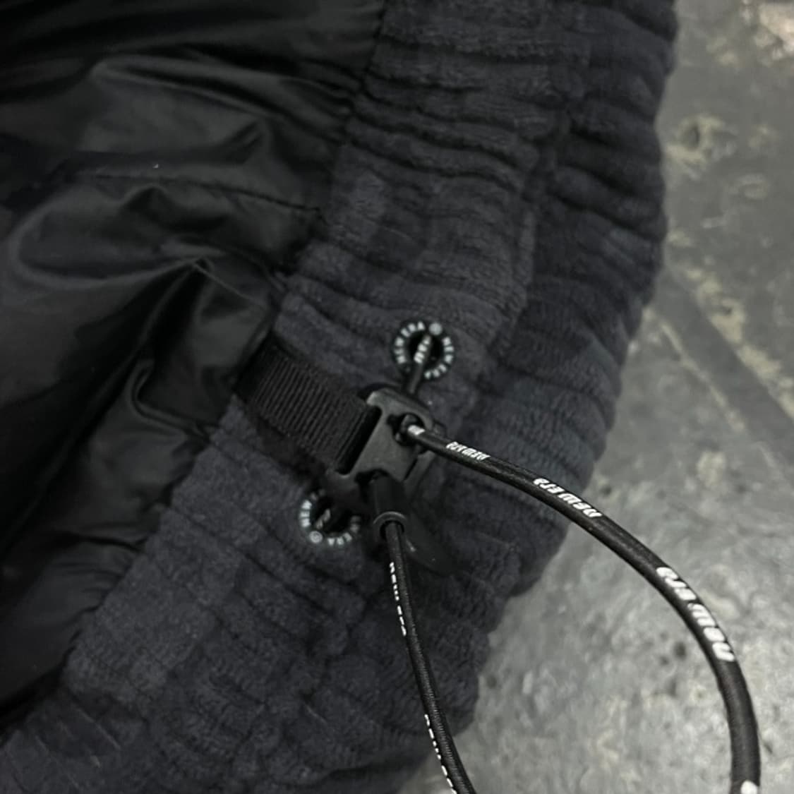 100 뉴에라 코듀로이 카모 푸퍼 패딩  상품이미지5