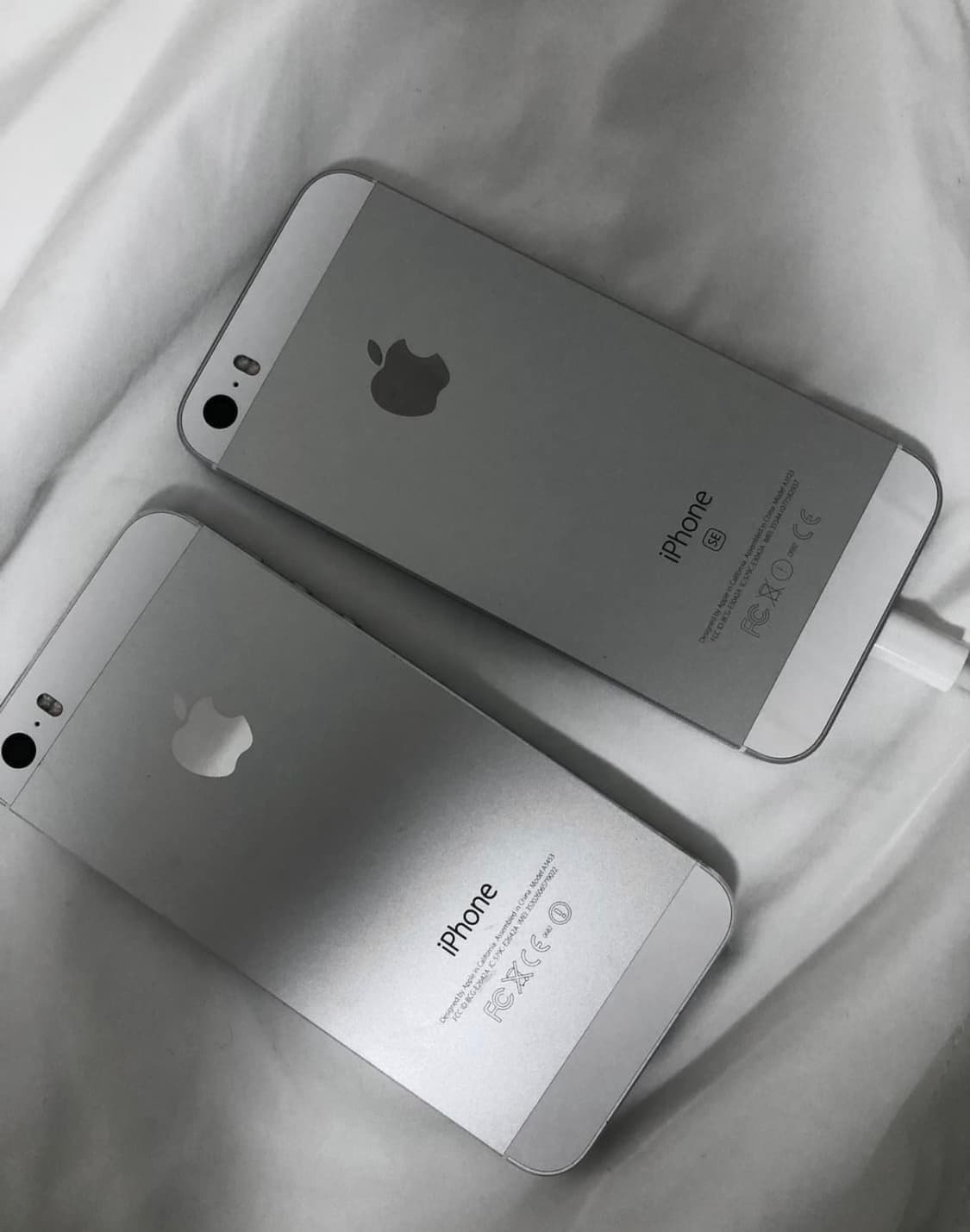 아이폰 5s 실버 16기가/공기계 정리 합니다 :)/라스트 세일/최저가 상품이미지1