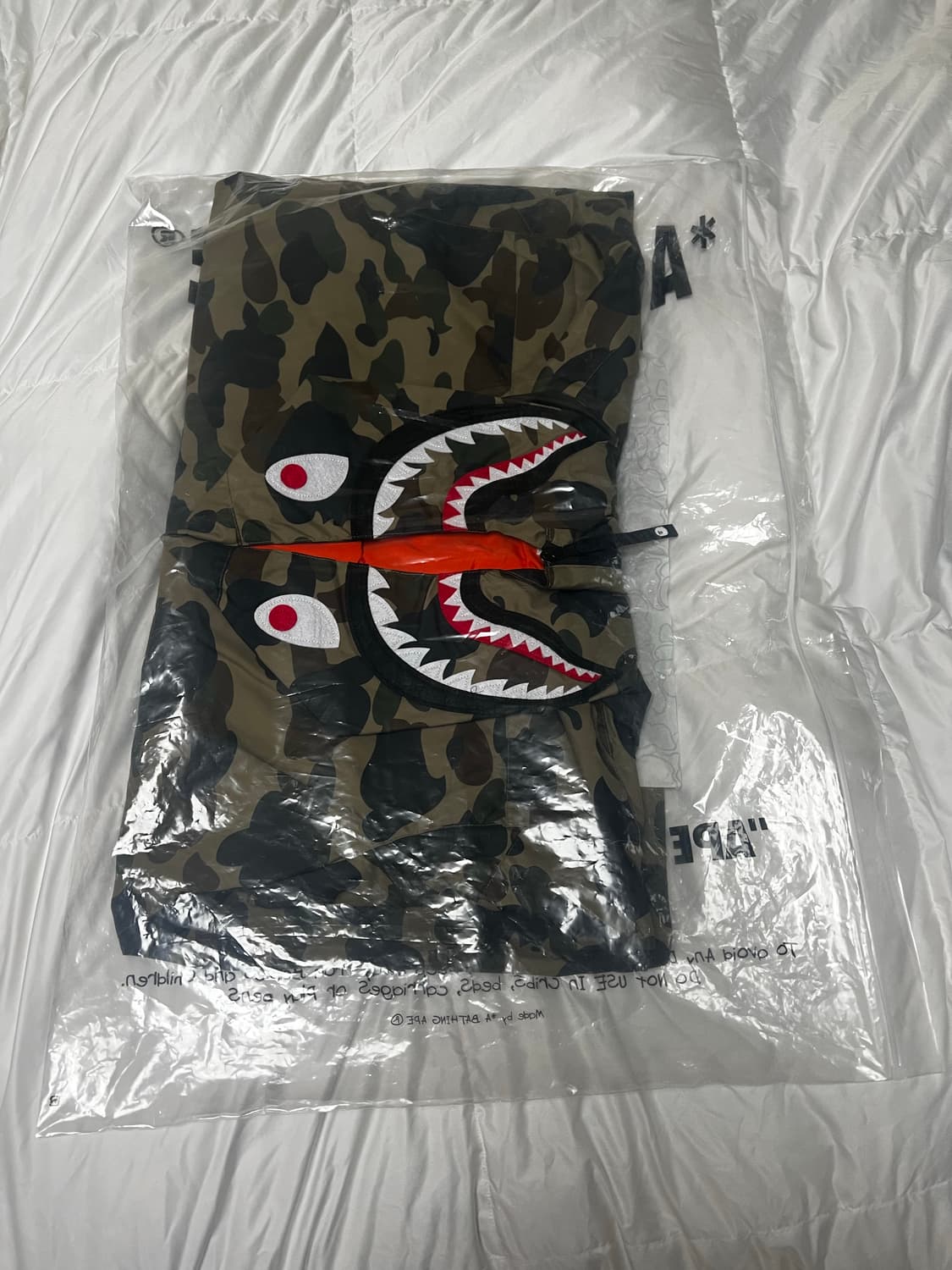 베이프 카모 후드 바람막이(새상품) 상품이미지5