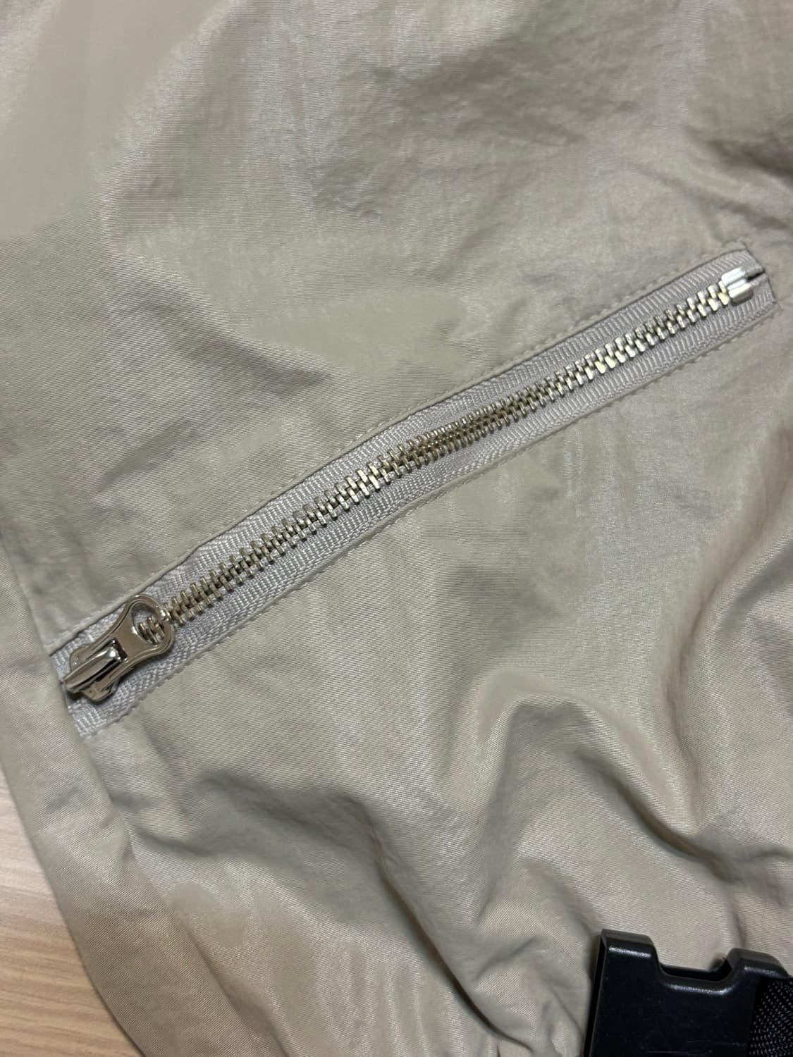 원더비지터 Nylon Zipper mini skirt [Beige] 상품이미지7