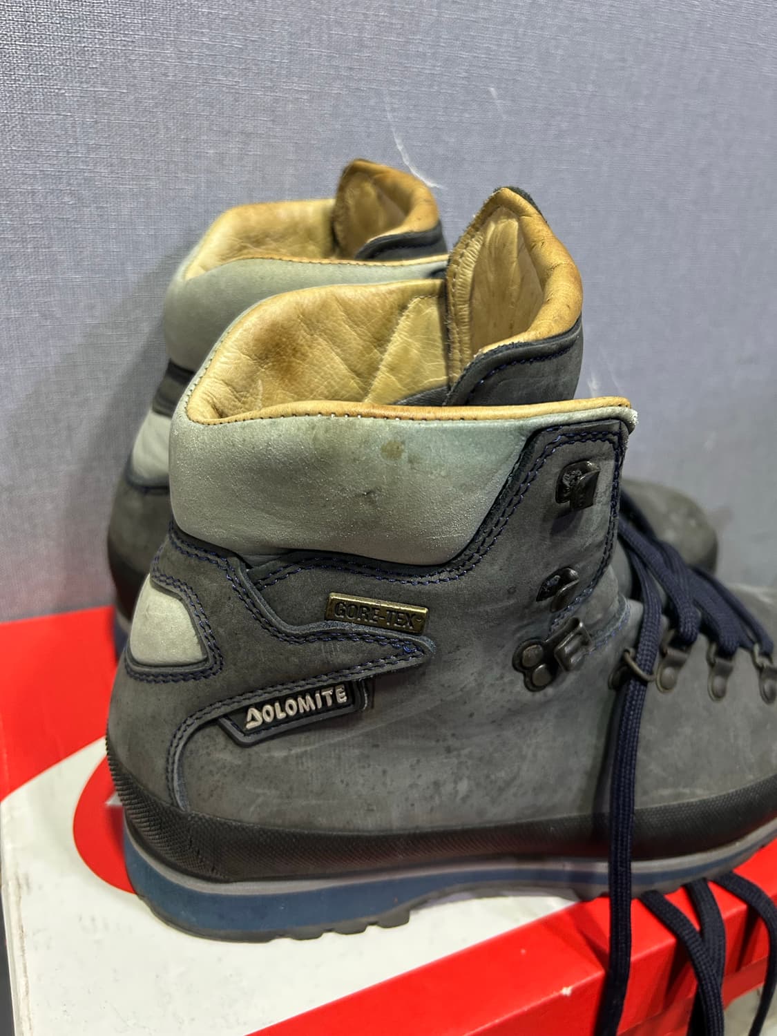 돌로마이트 등산화 상품이미지2
