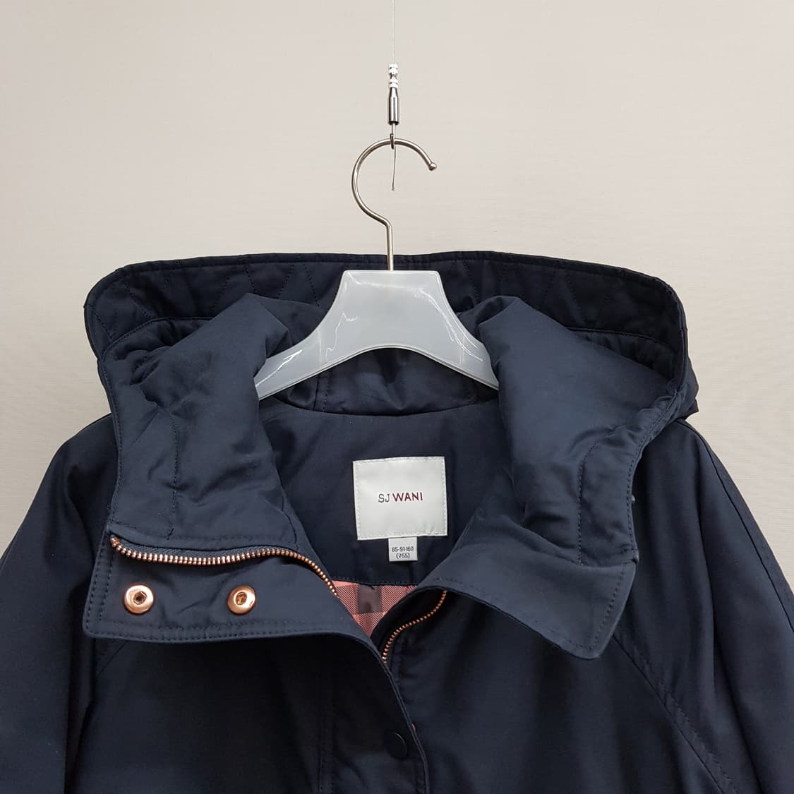 sjwani 2022 체크안감 후드 다운패딩 55사이즈 상품이미지2