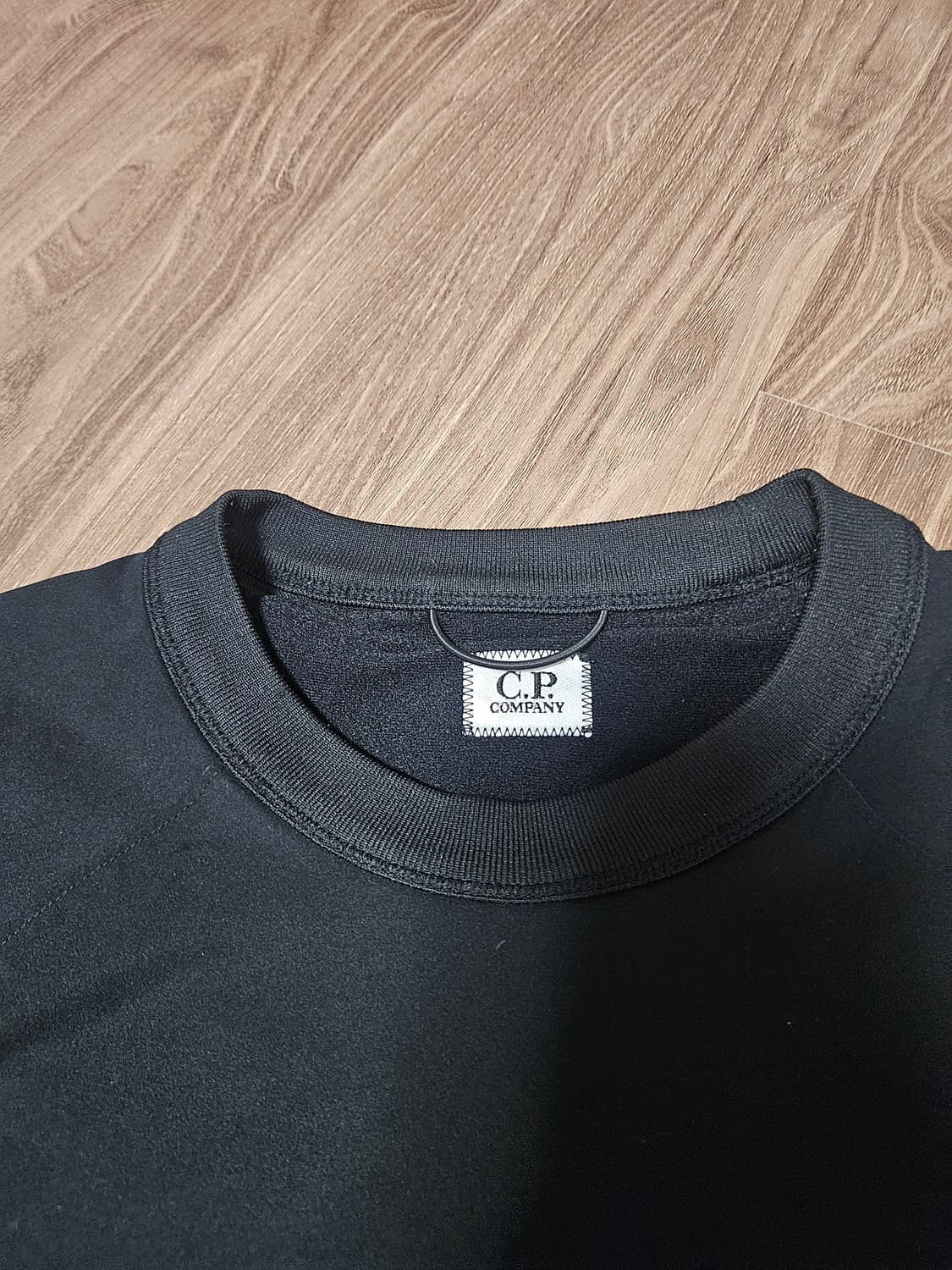 cp컴퍼니 로고 맨투맨 M 상품이미지6