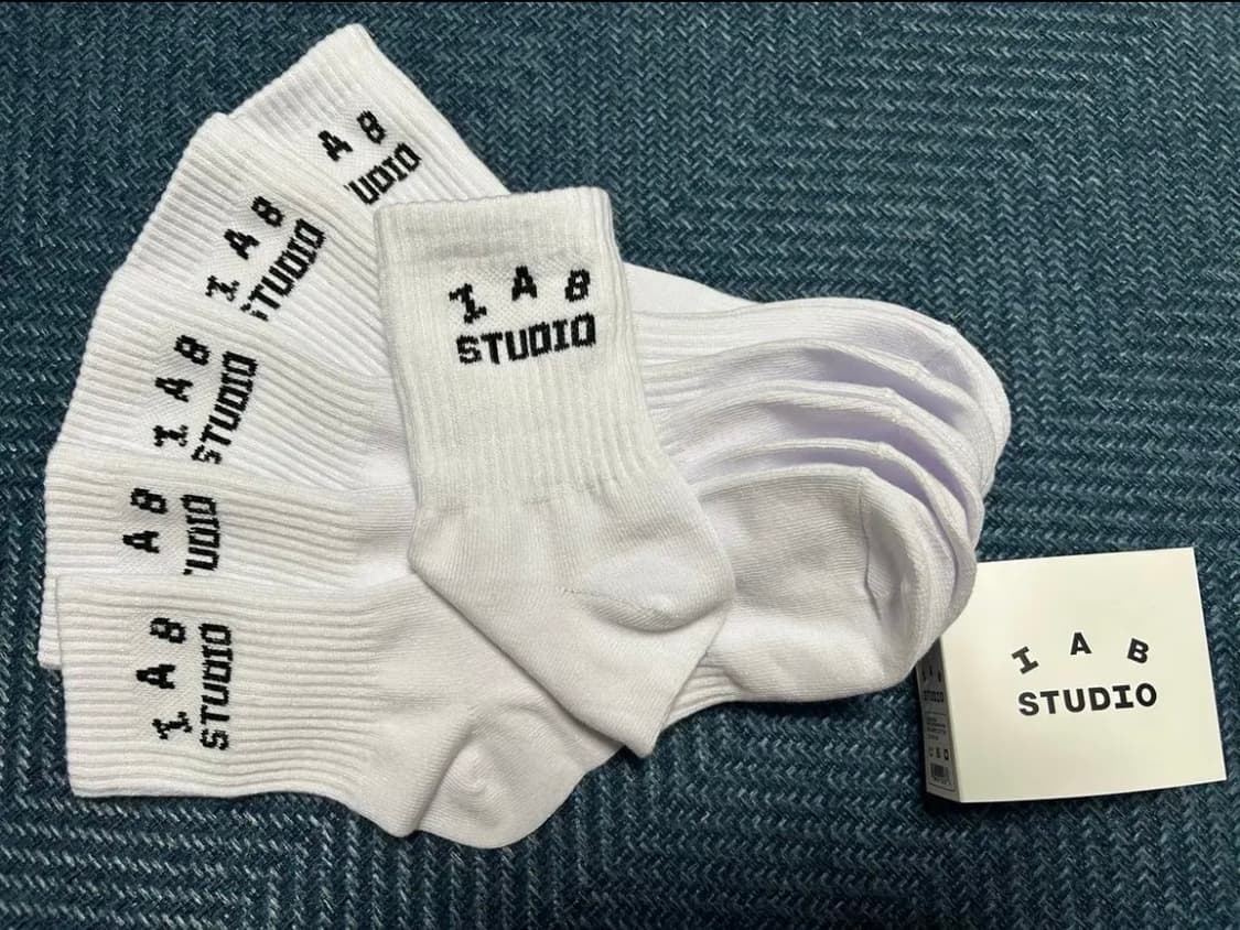 IAB STUDIO 흰색 양말 상품이미지2
