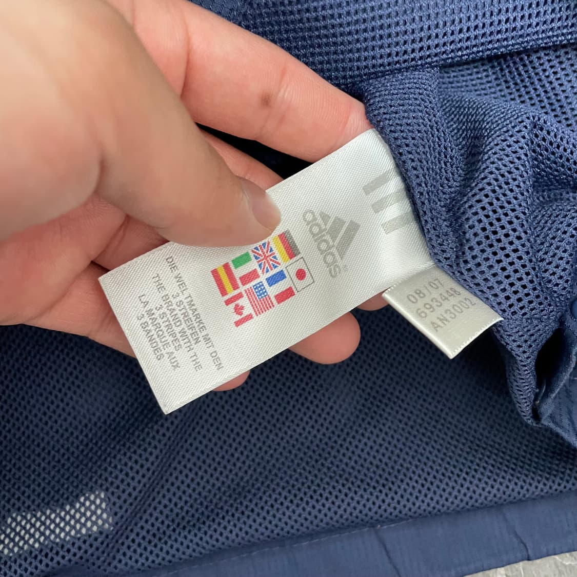 아디다스 로고 배색 레알마드리드 엠블럼 바람막이 자켓 상품이미지5