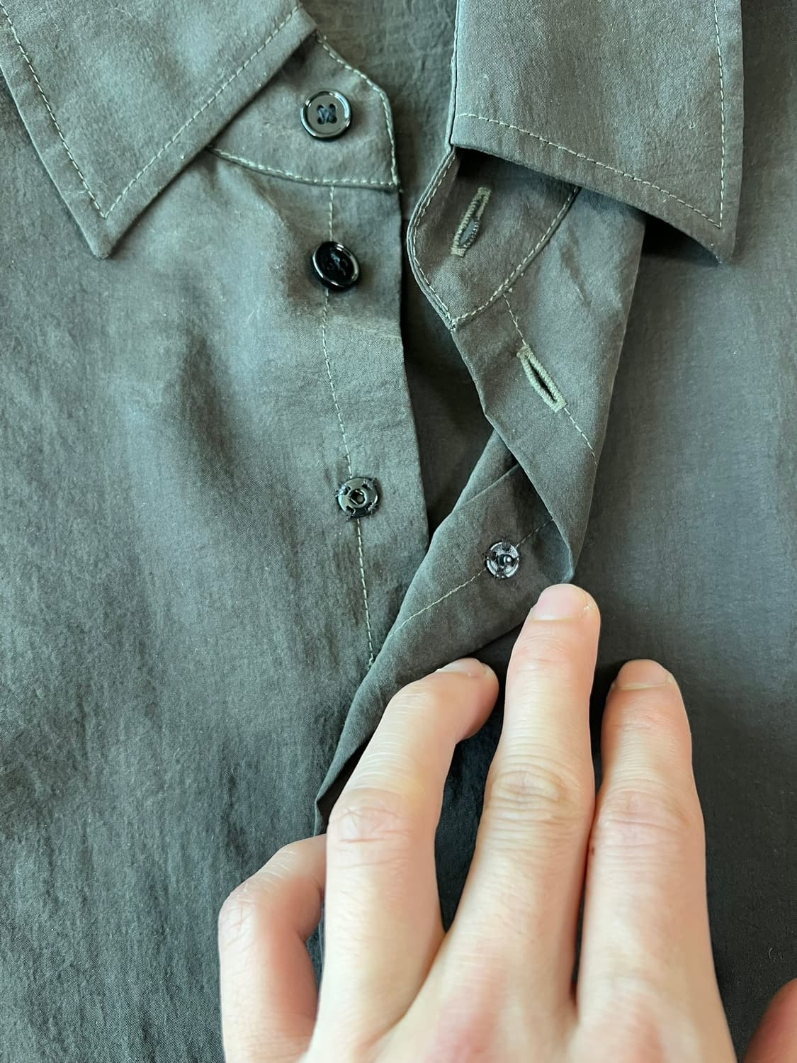 24ss 르메르 드라이실크 셔츠 다크에스프레소 상품이미지5