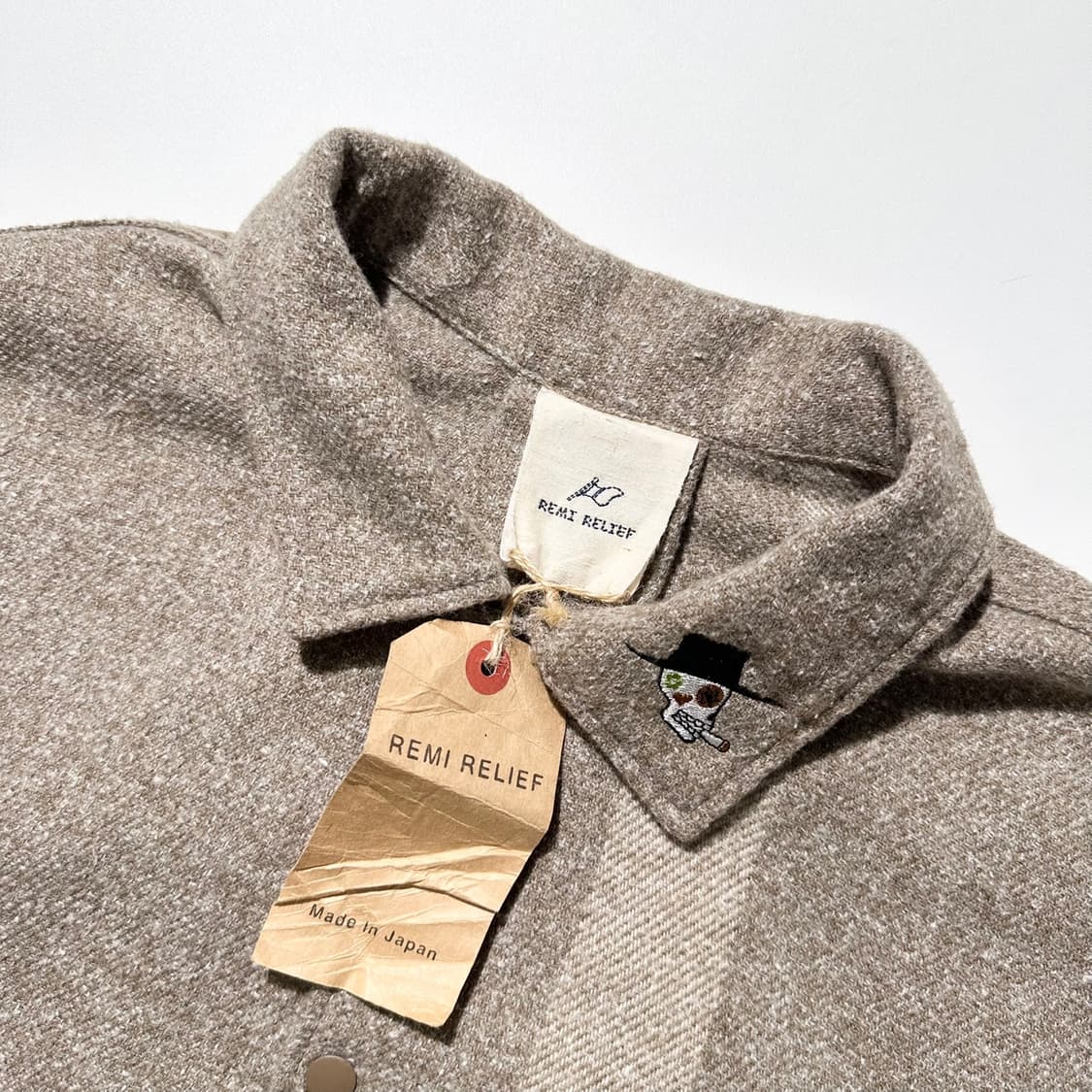 (새상품) 레미릴리프 재즈넥 엠브로이디드 싱글 자켓 상품이미지4