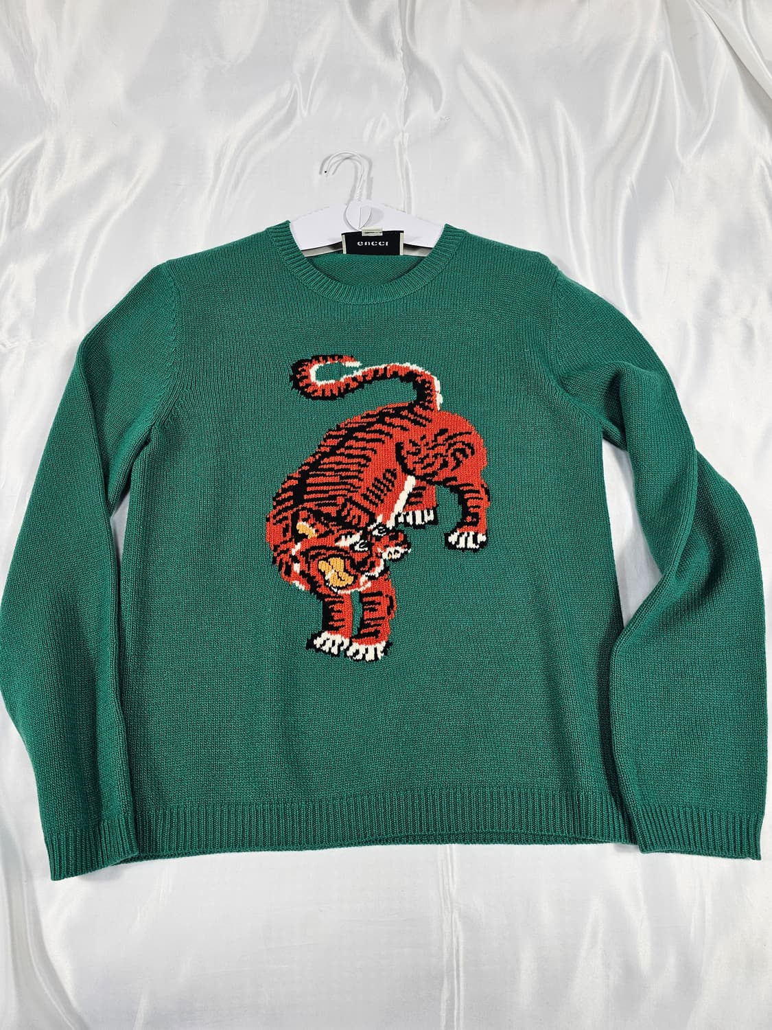 구찌타이거니트 상품이미지1