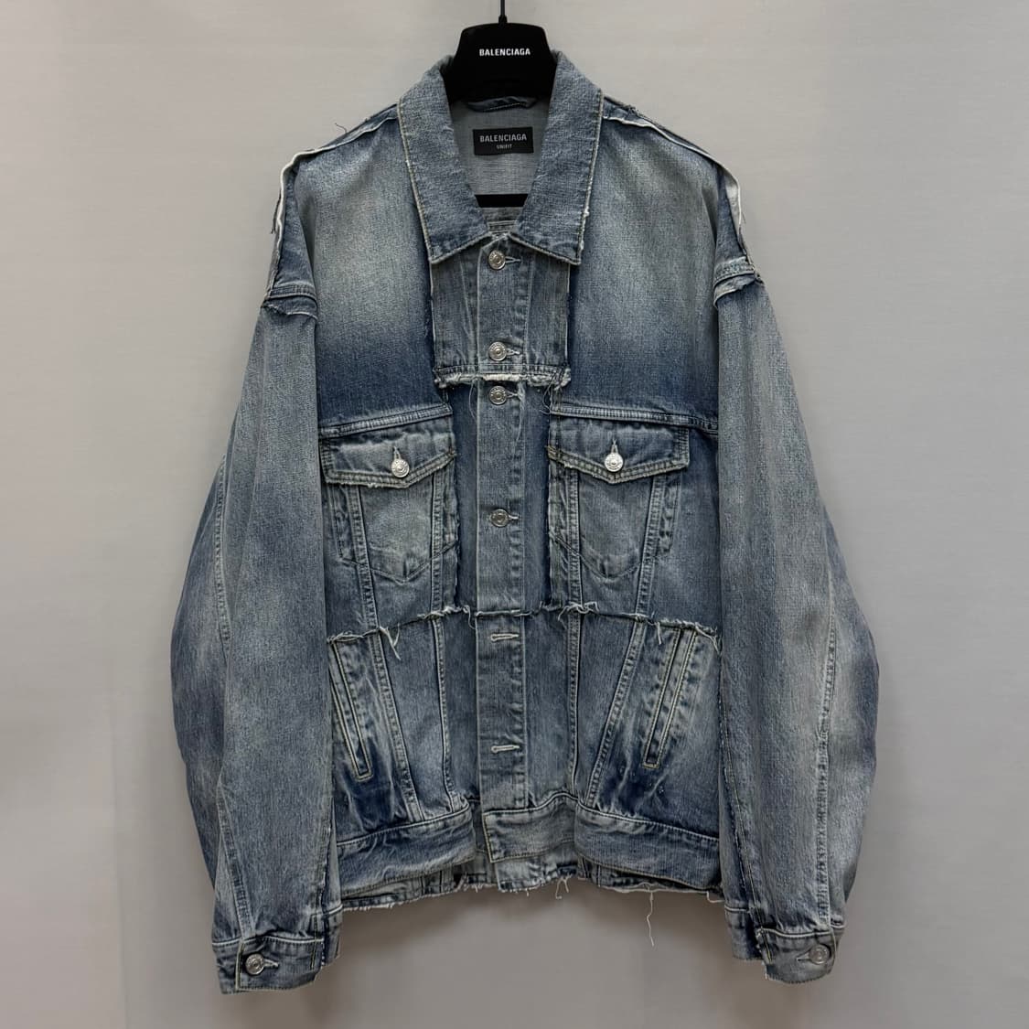 발렌시아가 컷업 데님자켓 (110)  상품이미지1