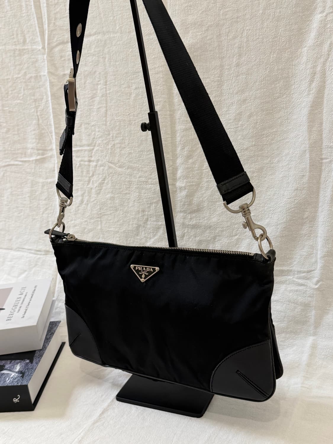 정품 프라다 블랙 포코노 나일론 숄더백 핸드백 상품이미지4