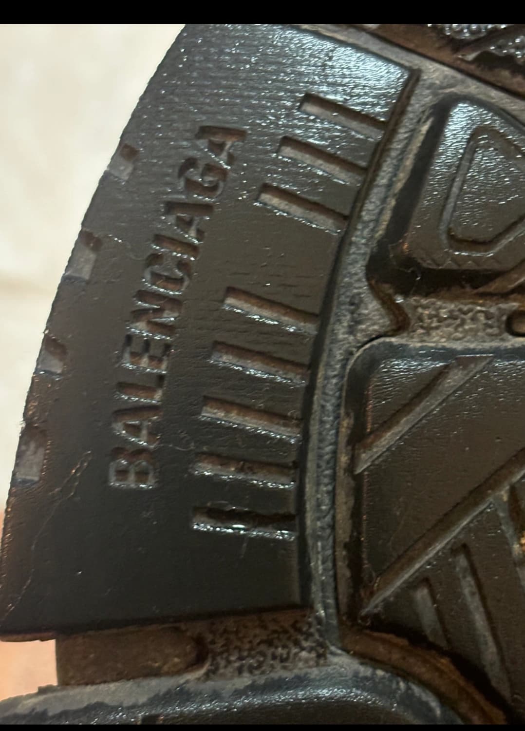 발렌시아가 뉴러너 44 블랙 (매장판) 상품이미지7