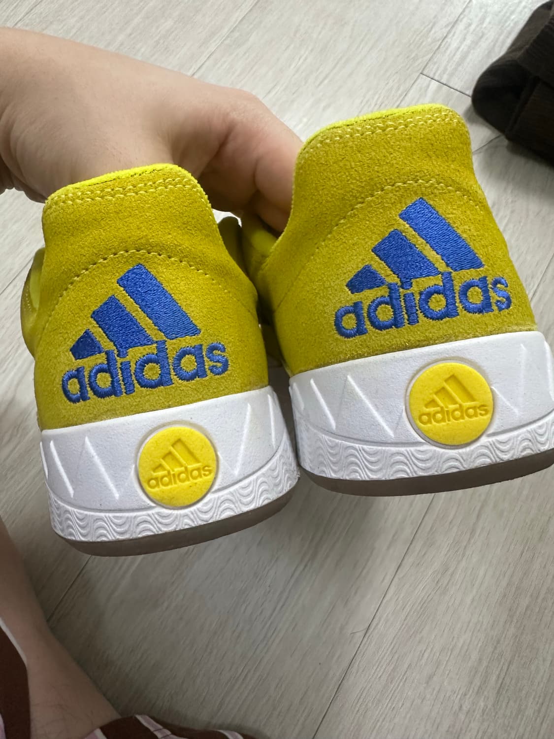 아디다스 아디매틱 브라이트 옐로우 블루 상품이미지4