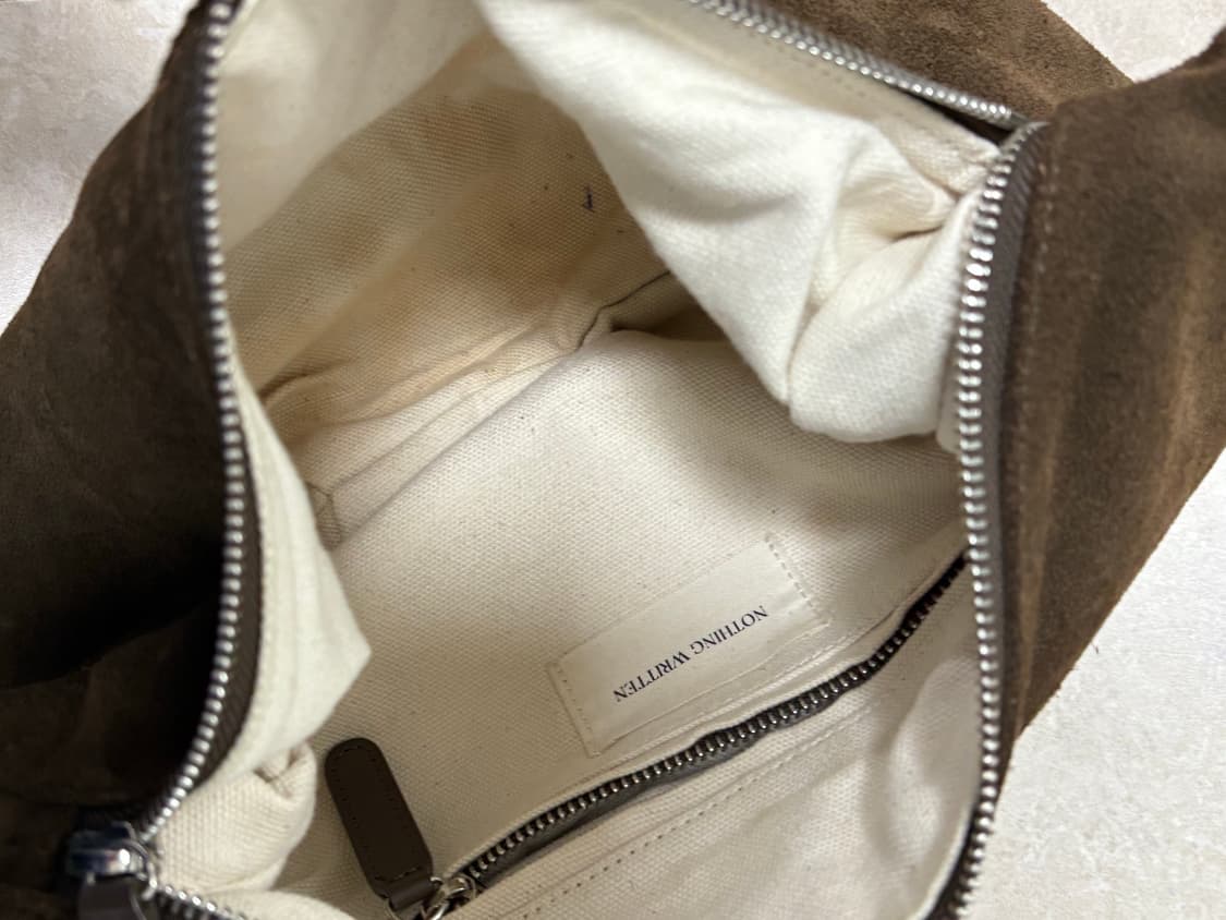 낫띵리튼 호버백 상품이미지2