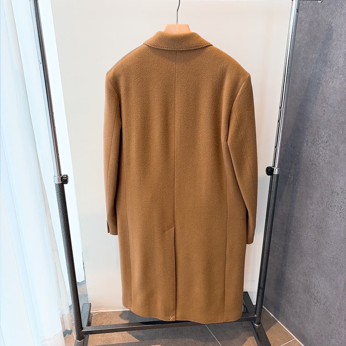 (정품/새상품) 아워레가시 남성 카멜 헤링본 돌핀 코트 상품이미지4