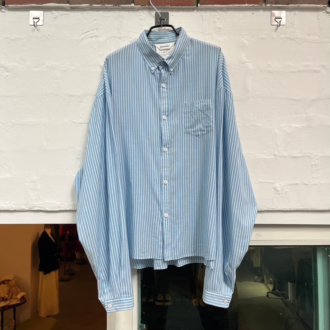 Digawel 실크 스트라이프 블루 크롭 셔츠 2 상품이미지1