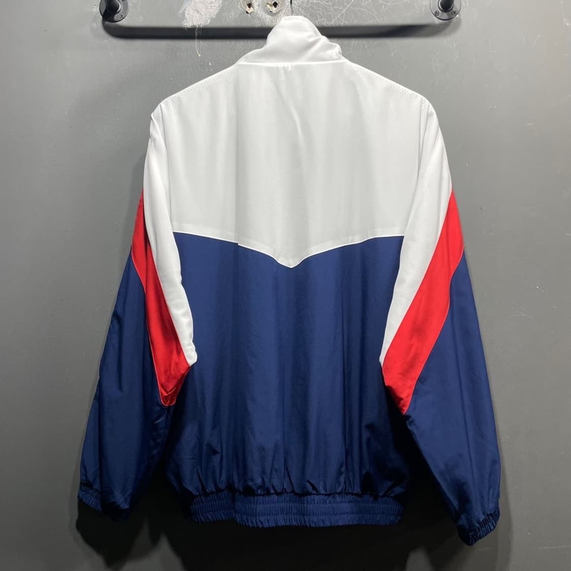 아디다스 올드스쿨 바람막이 상품이미지3