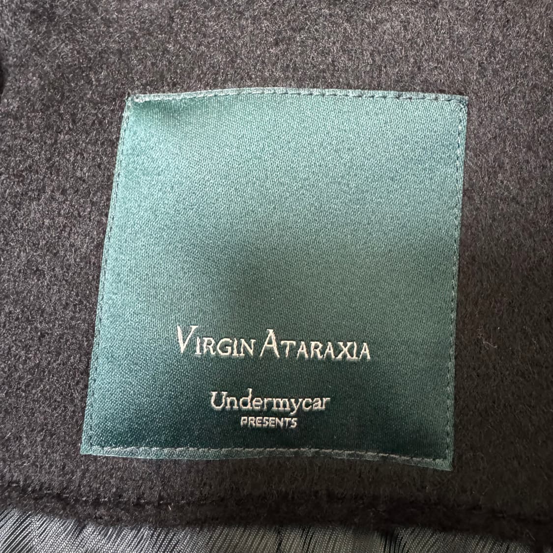 언더마이카 24FW 코트 상품이미지6