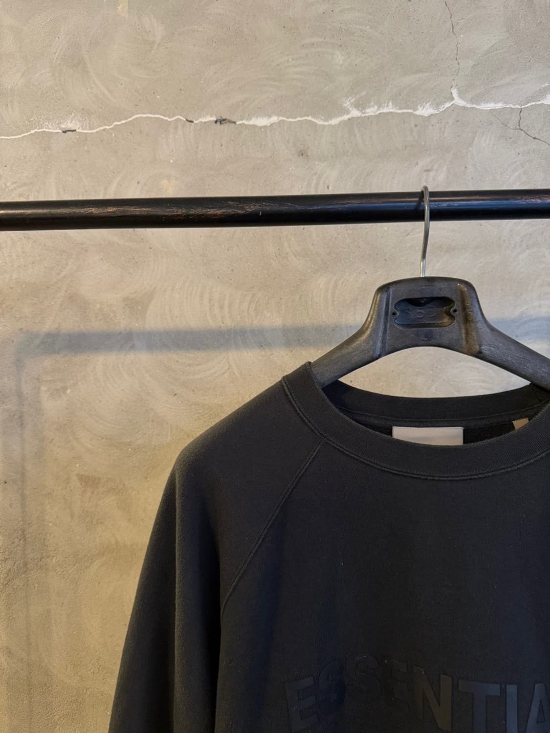 에센셜 맨투맨 100 상품이미지2