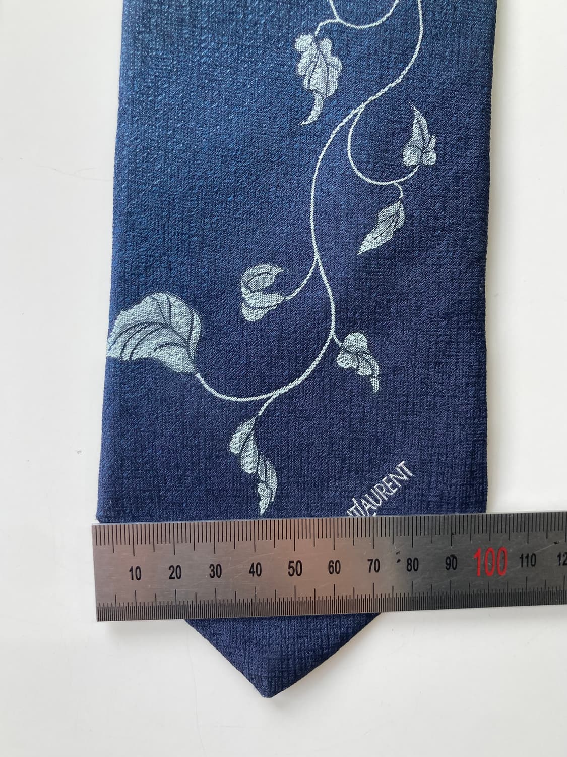 입생로랑 넥타이 상품이미지5