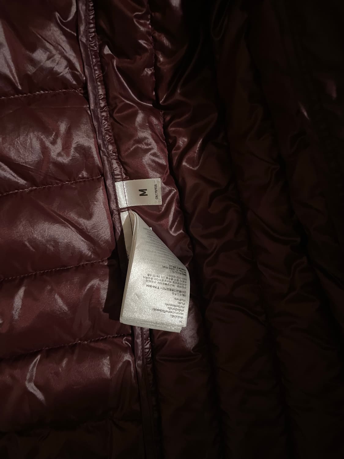 유니클로 경량 패딩 상품이미지3