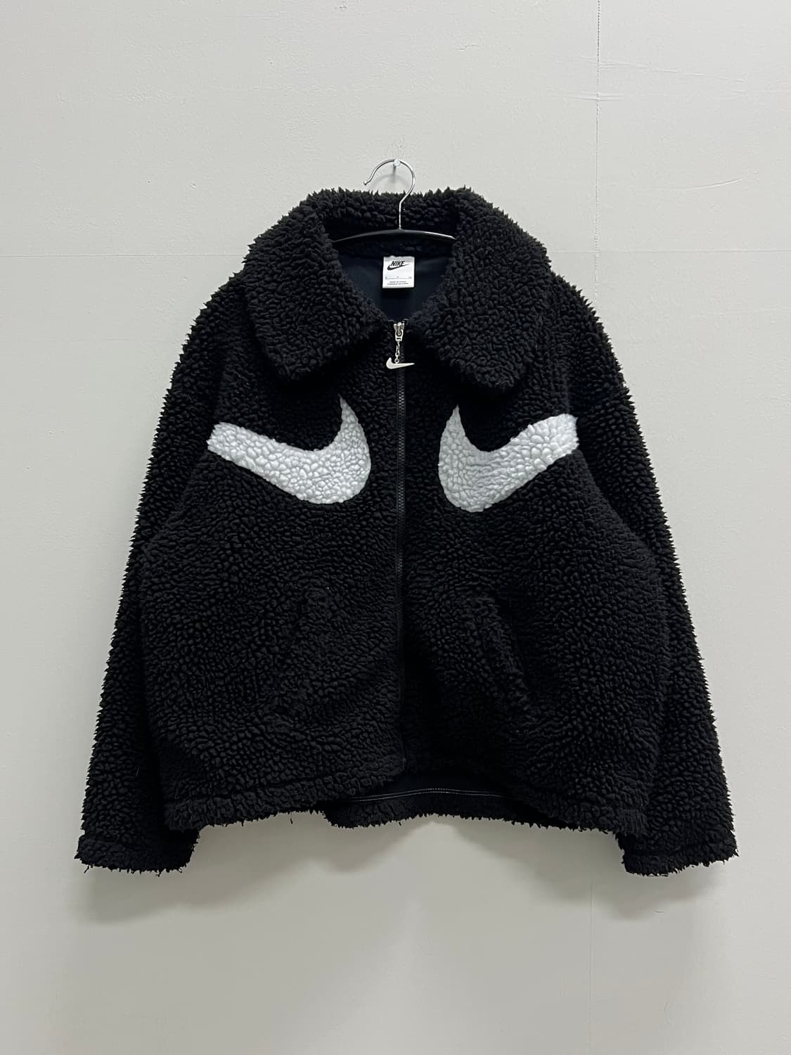 나이키 스우시 셰르파 양털 뽀글이 플리스 자켓 블랙 상품이미지2