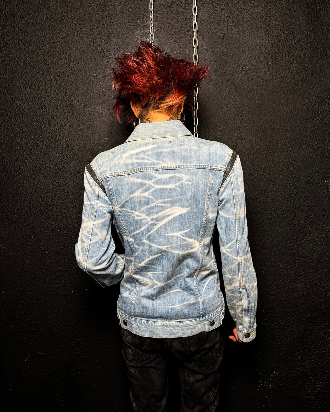 Bleached Stud Detail Denim Jacket 상품이미지5