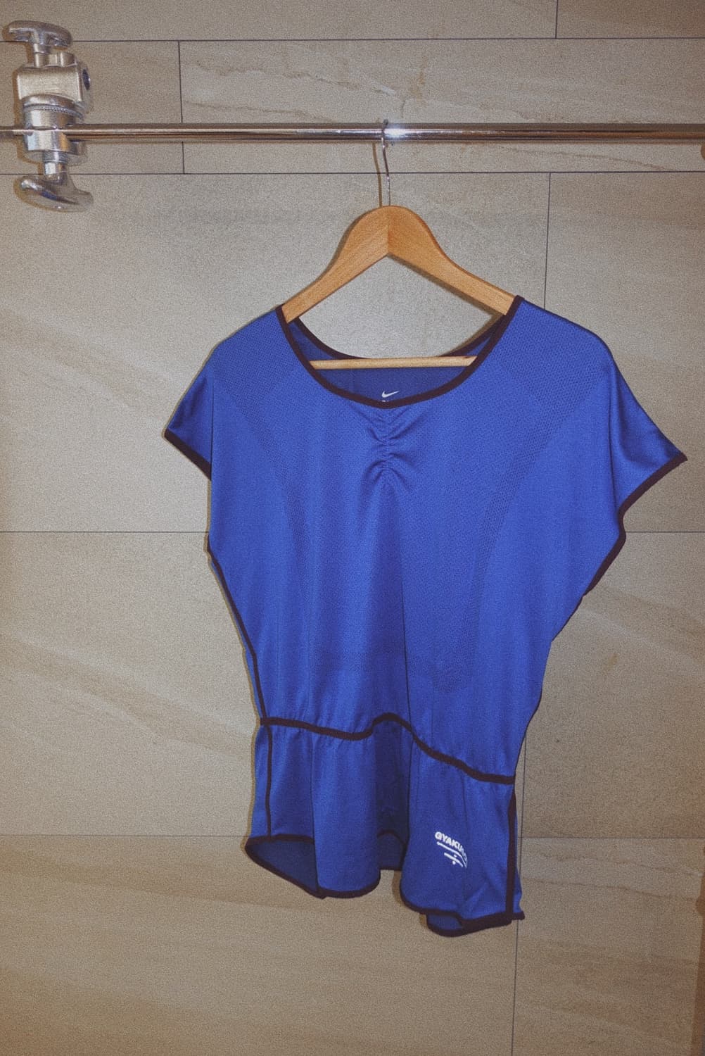 2014년 S/S 시즌 나이키 x 언더커버 갸쿠소우 러닝 탑 블루 상품이미지1