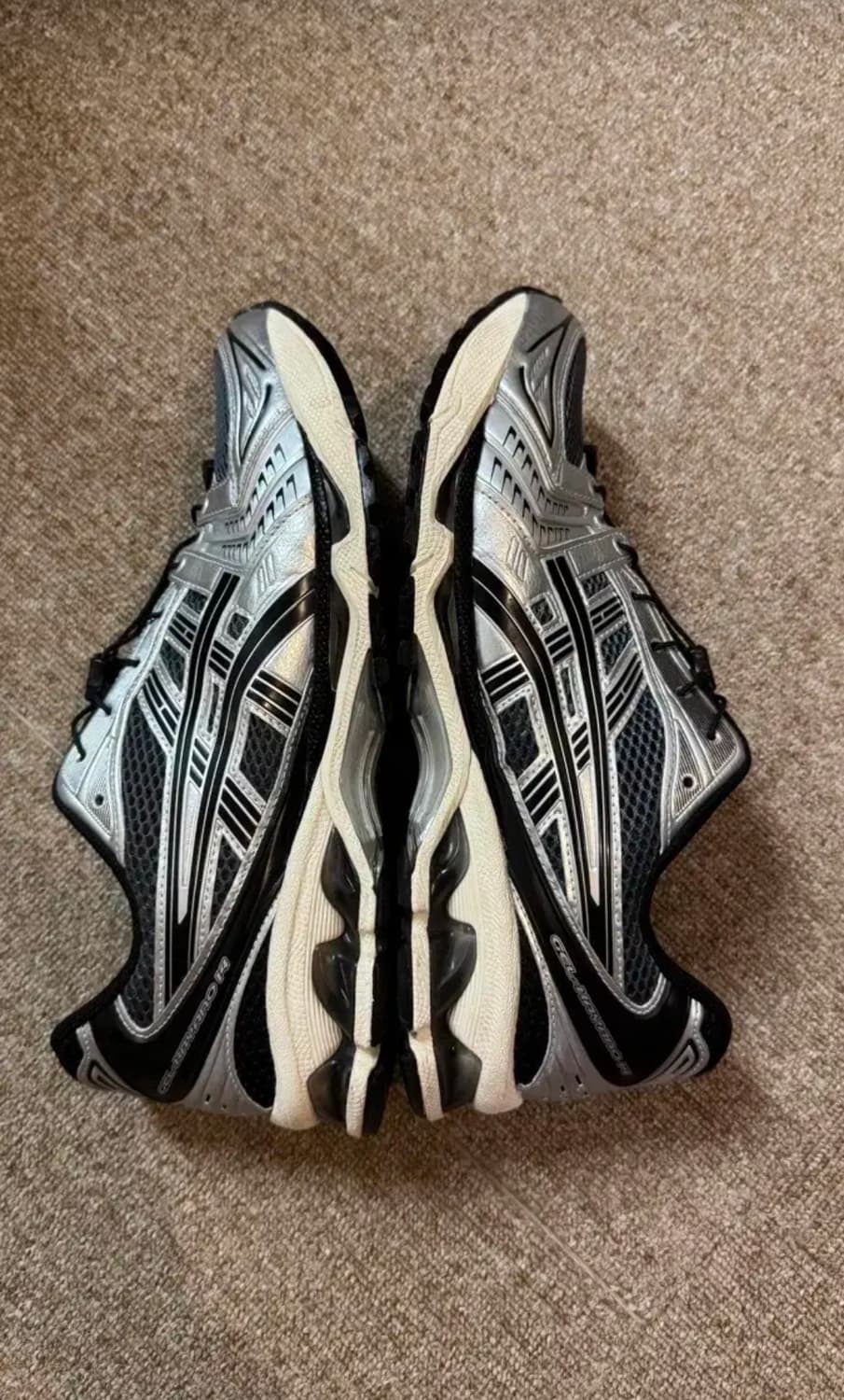 아식스 언리미티드 젤카야노 14 캐리어 그레이 블랙 상품이미지6