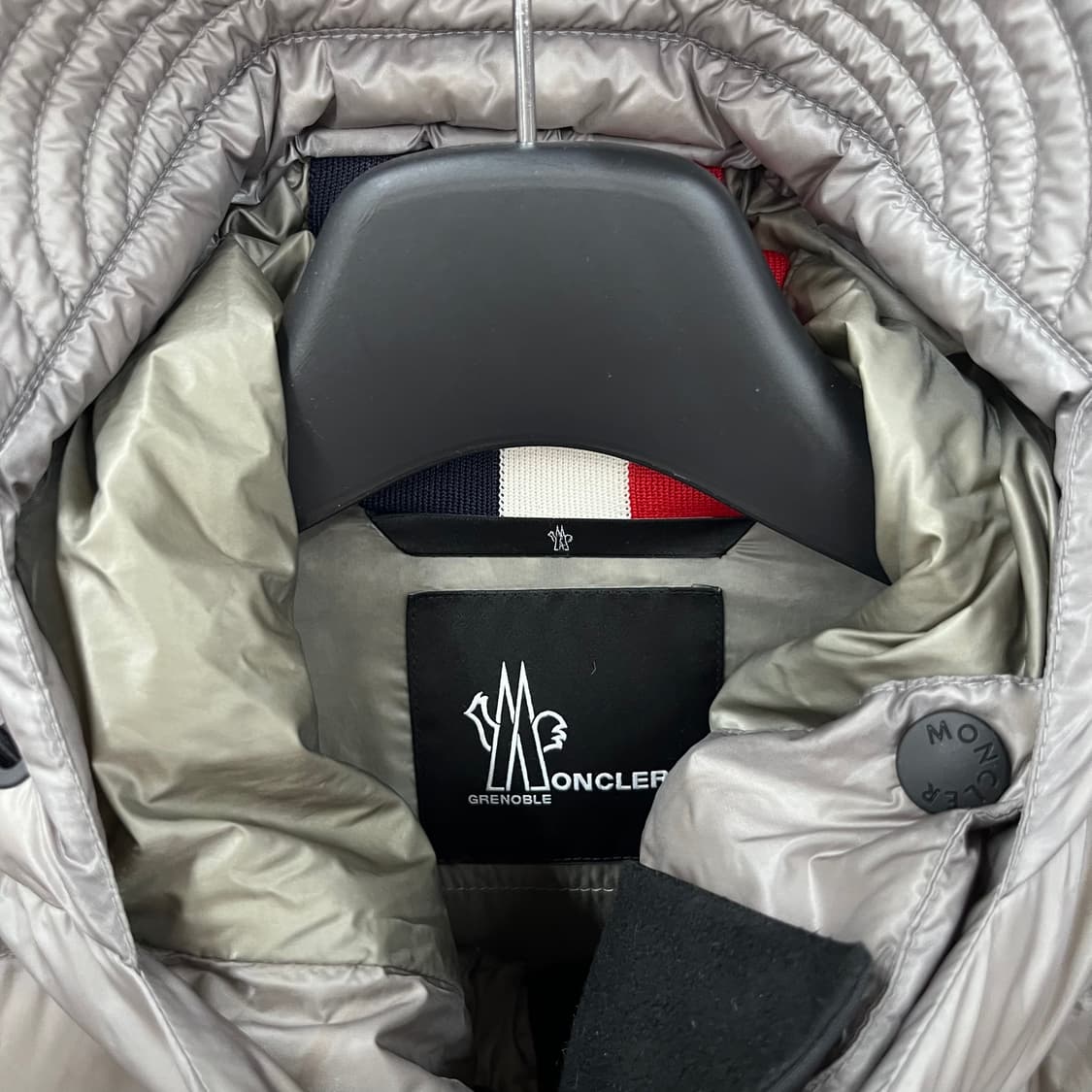 몽클레어 그레노블 Sestriertech 구스다운 패딩점퍼 2  상품이미지4