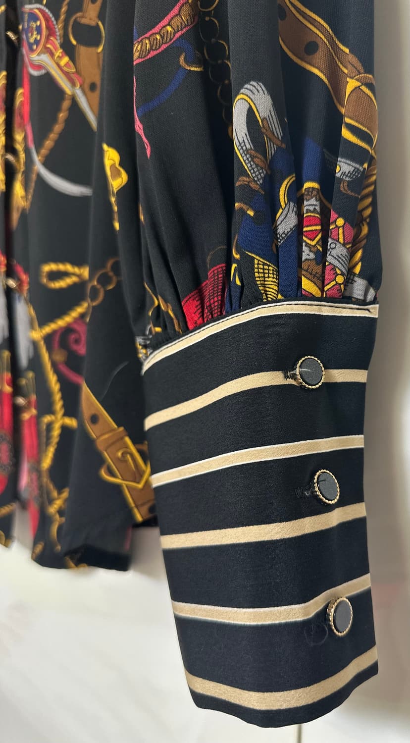 에고이스트 블랙 패턴 블라우스 상품이미지5