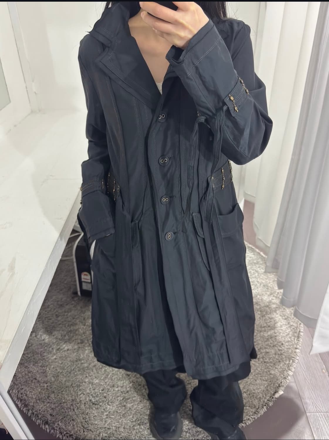 Ivisuto stud detail coat 상품이미지3