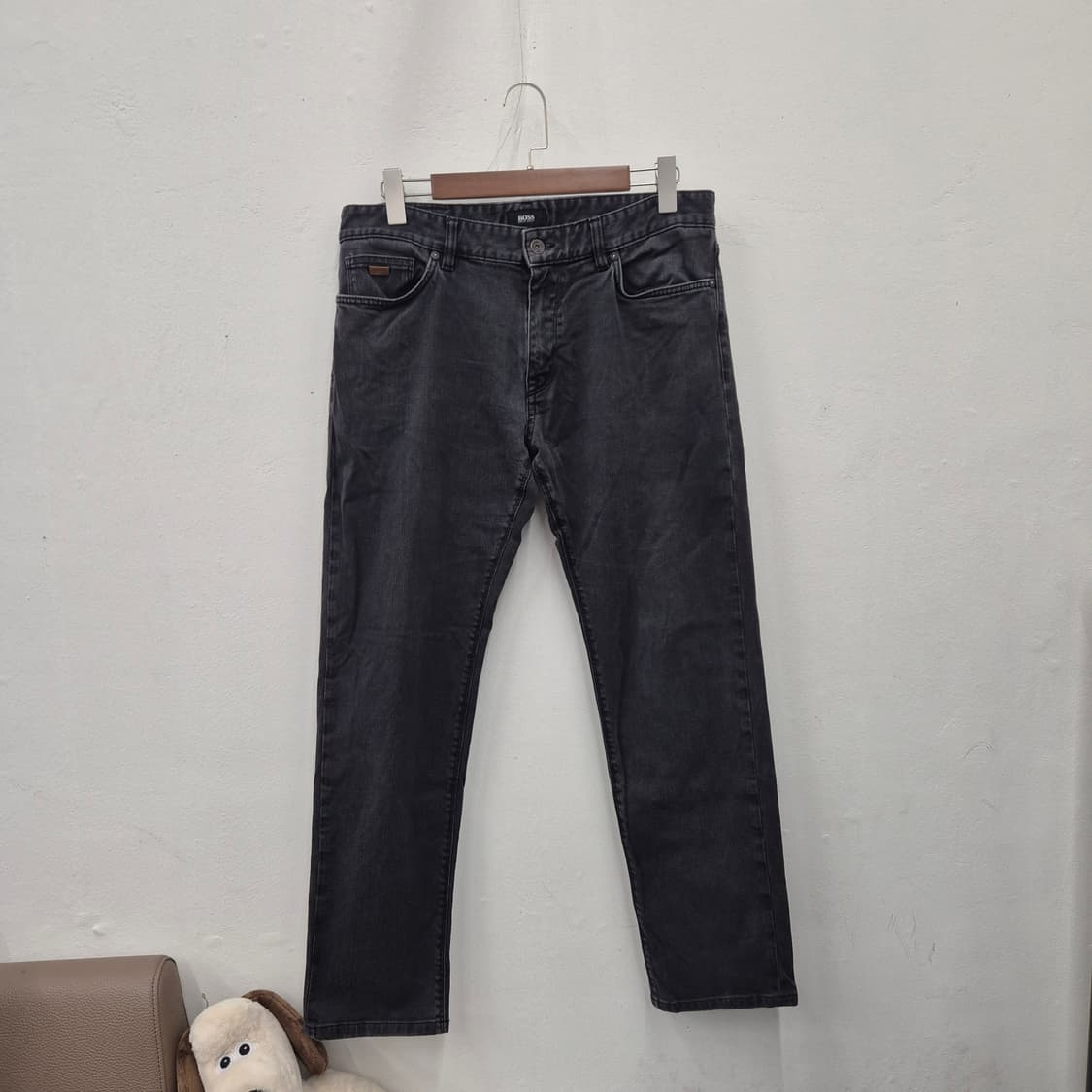 보스 Maine3 레귤러 핏 블랙 진 34 상품이미지1