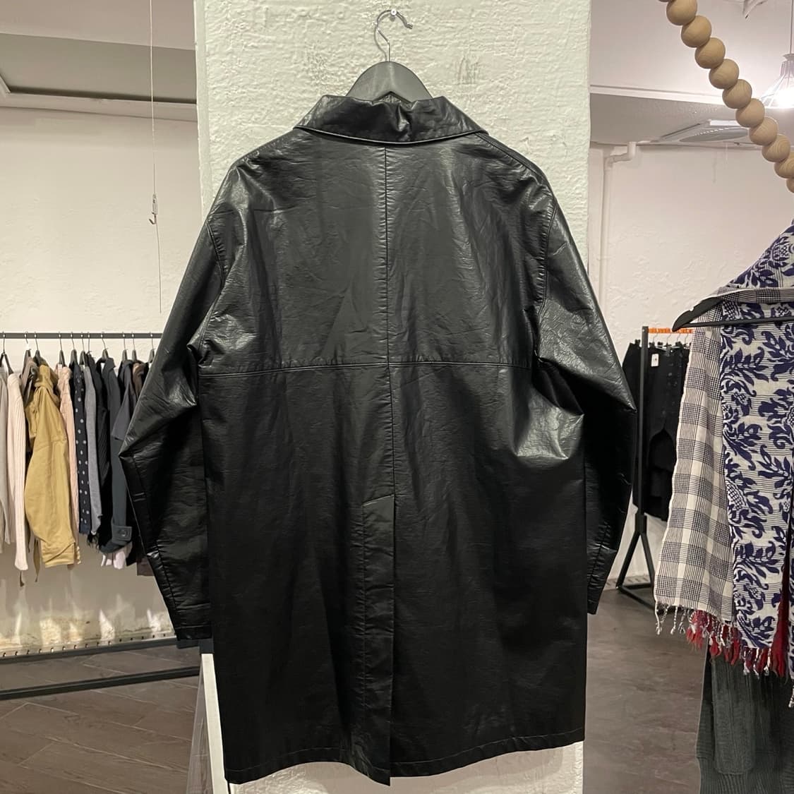 지에다 레더 코트 상품이미지3