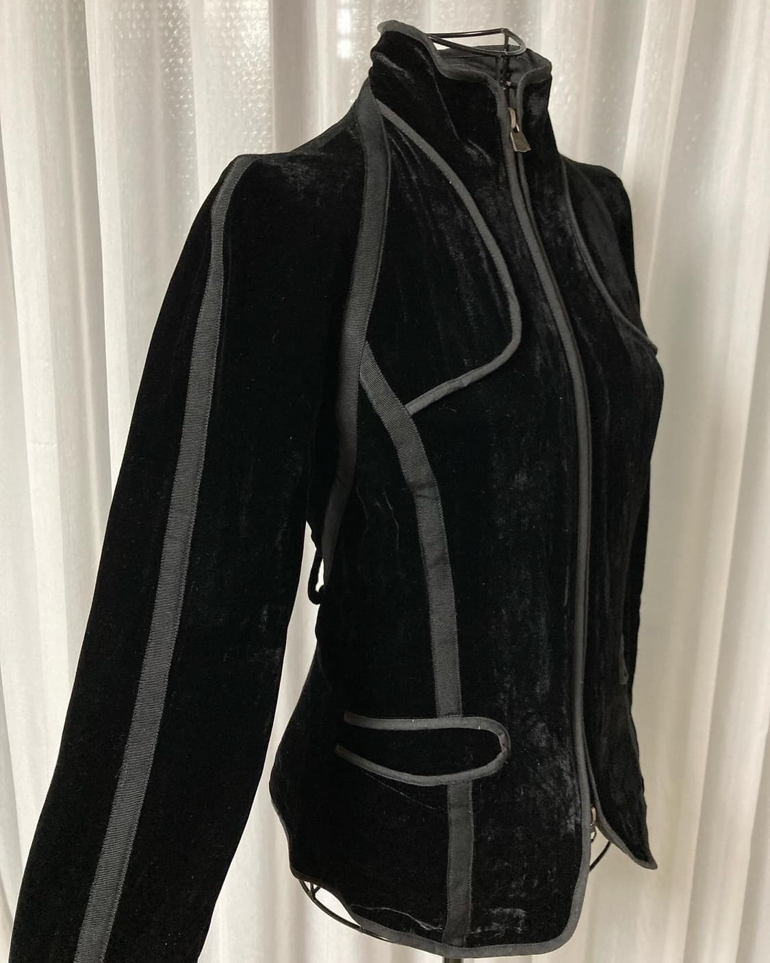 아르마니 벨벳 파이핑 자켓 상품이미지4