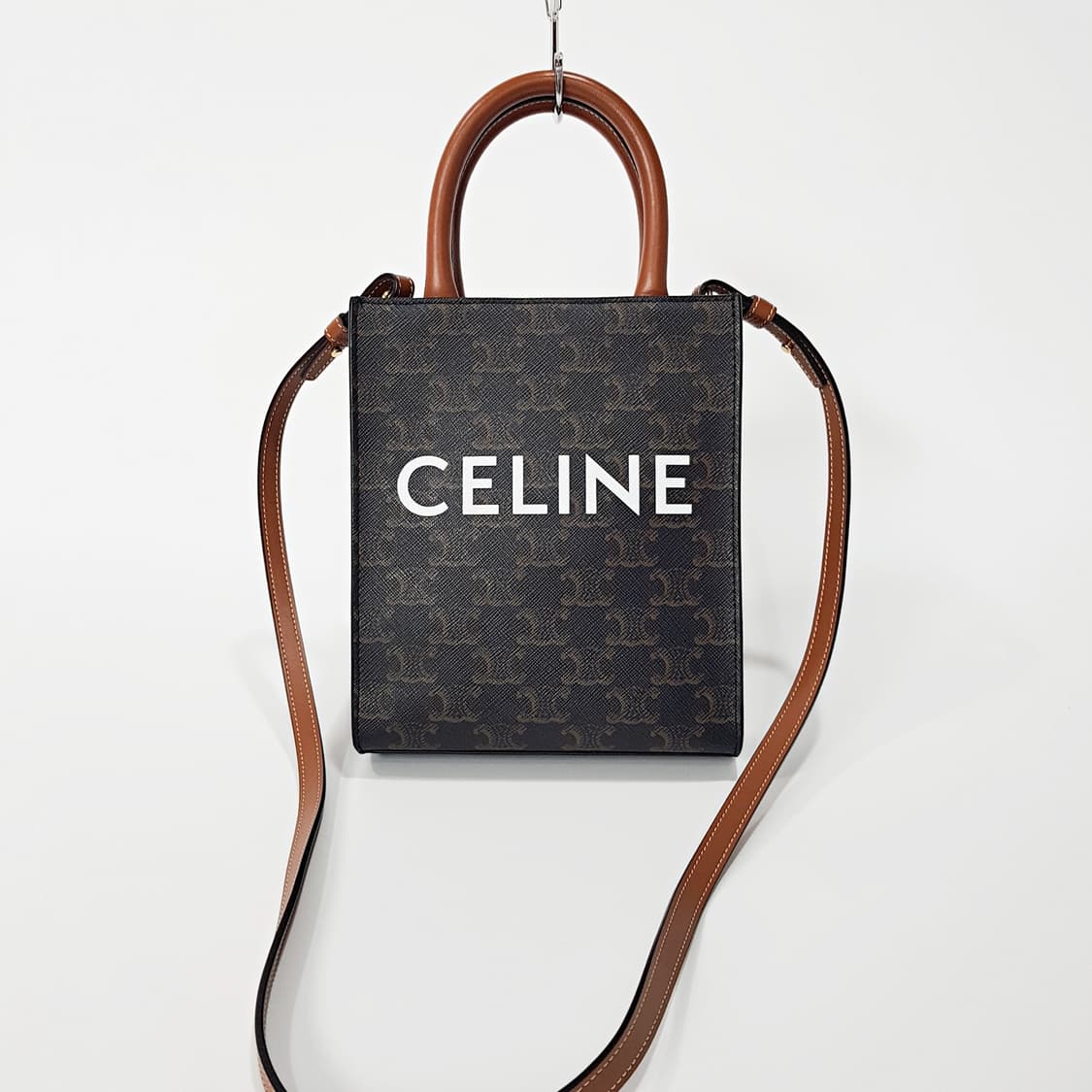 셀린느 트리오페 카바스 미니 토트 크로스백 상품이미지1